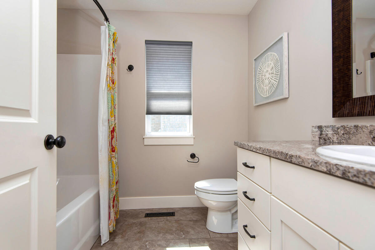 707 North Fox Hill Circle Property Photo 21
