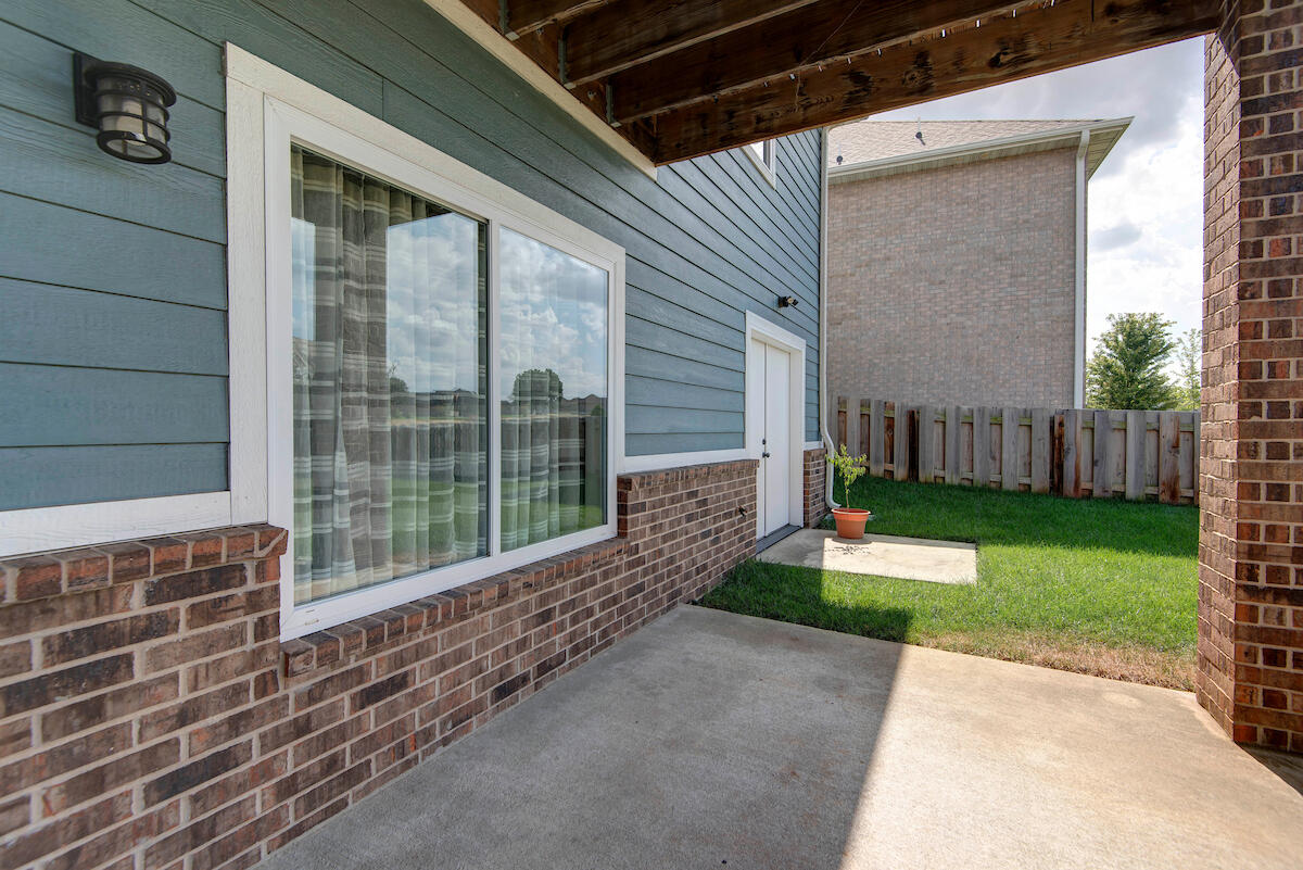 707 North Fox Hill Circle Property Photo 32