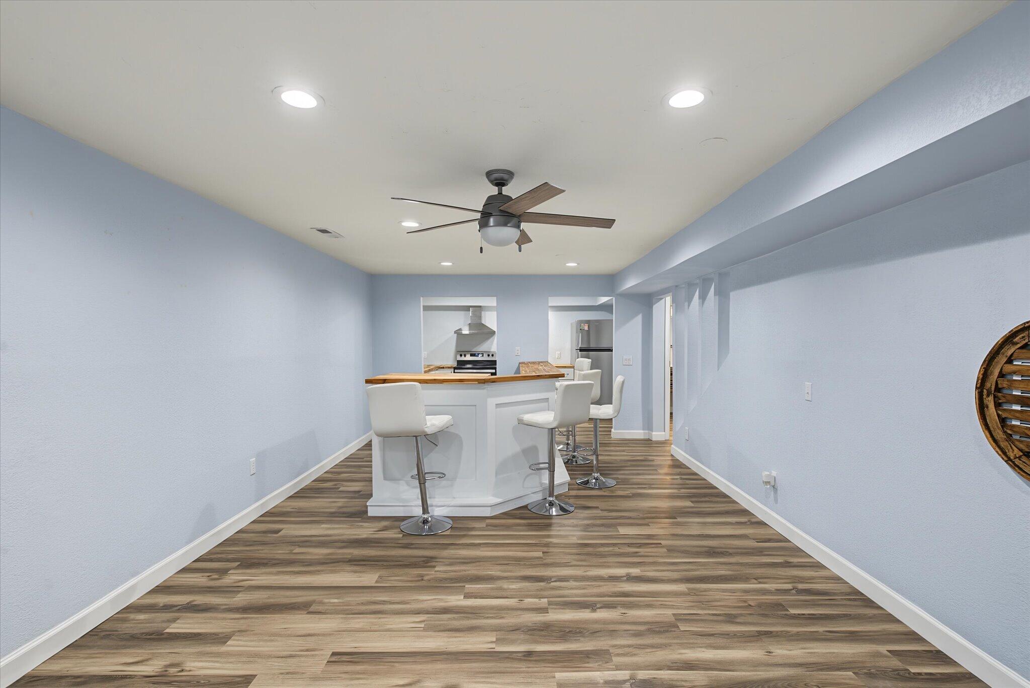 1511 East Groves Drive Property Photo 34