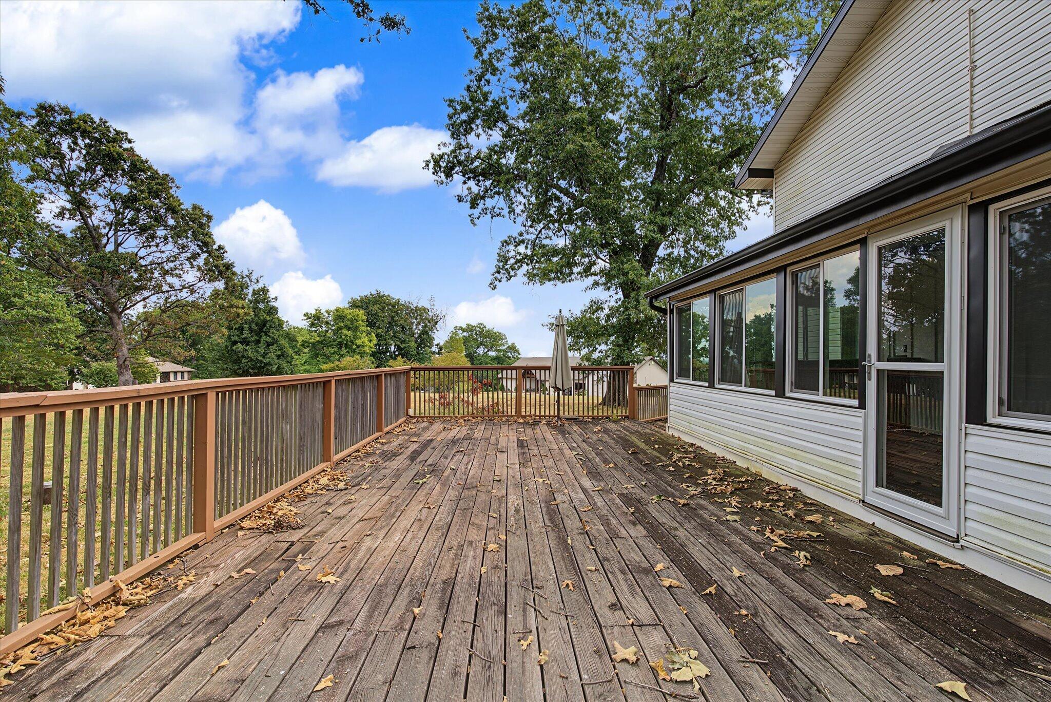 1511 East Groves Drive Property Photo 40