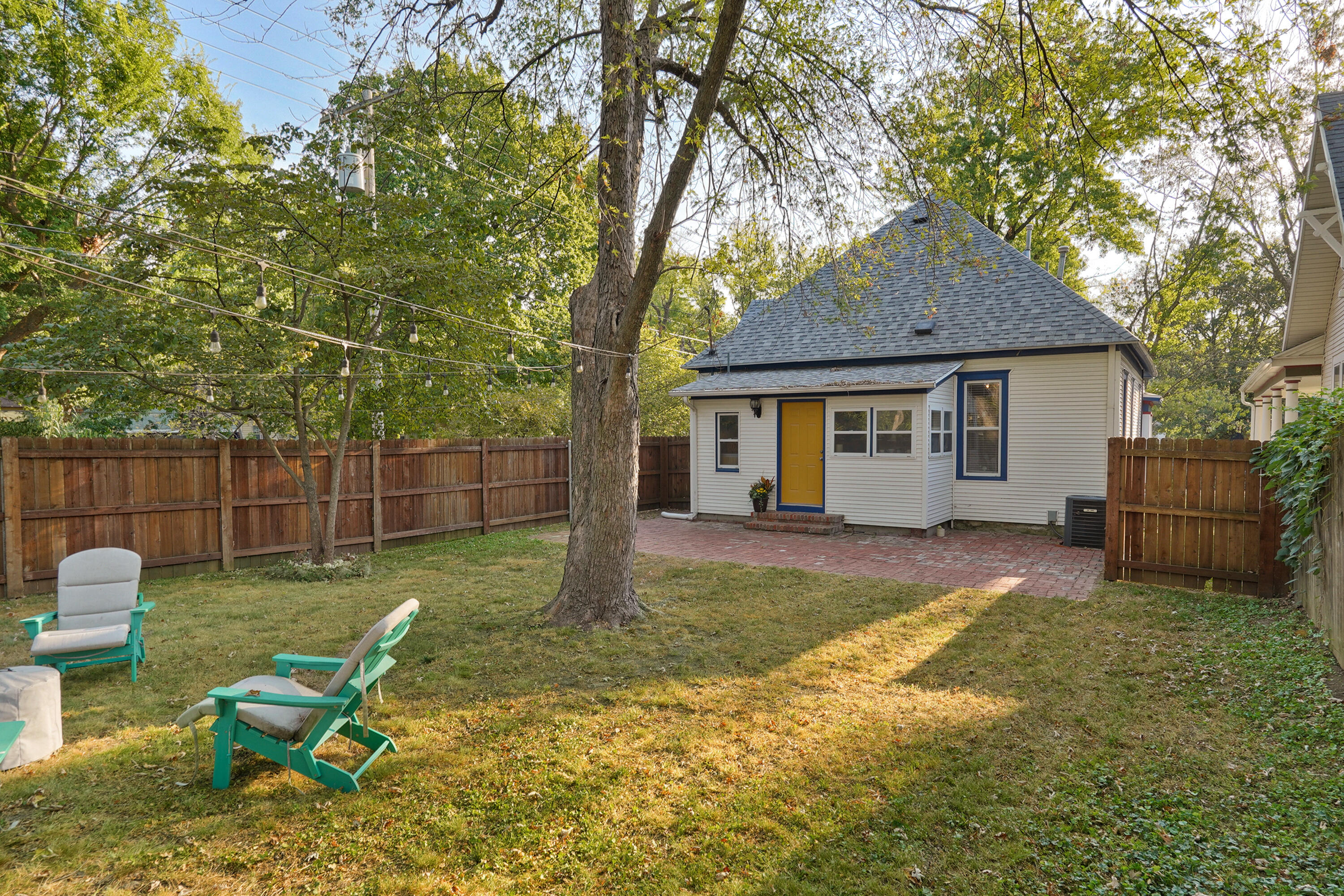 1351 North Summit Avenue Property Photo 31