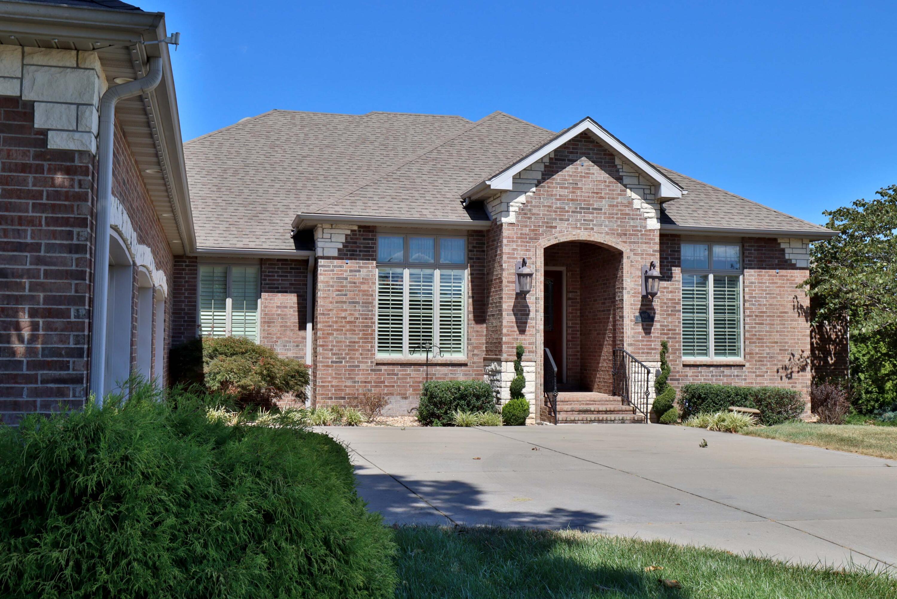 905 West Rufina Court Property Photo 7