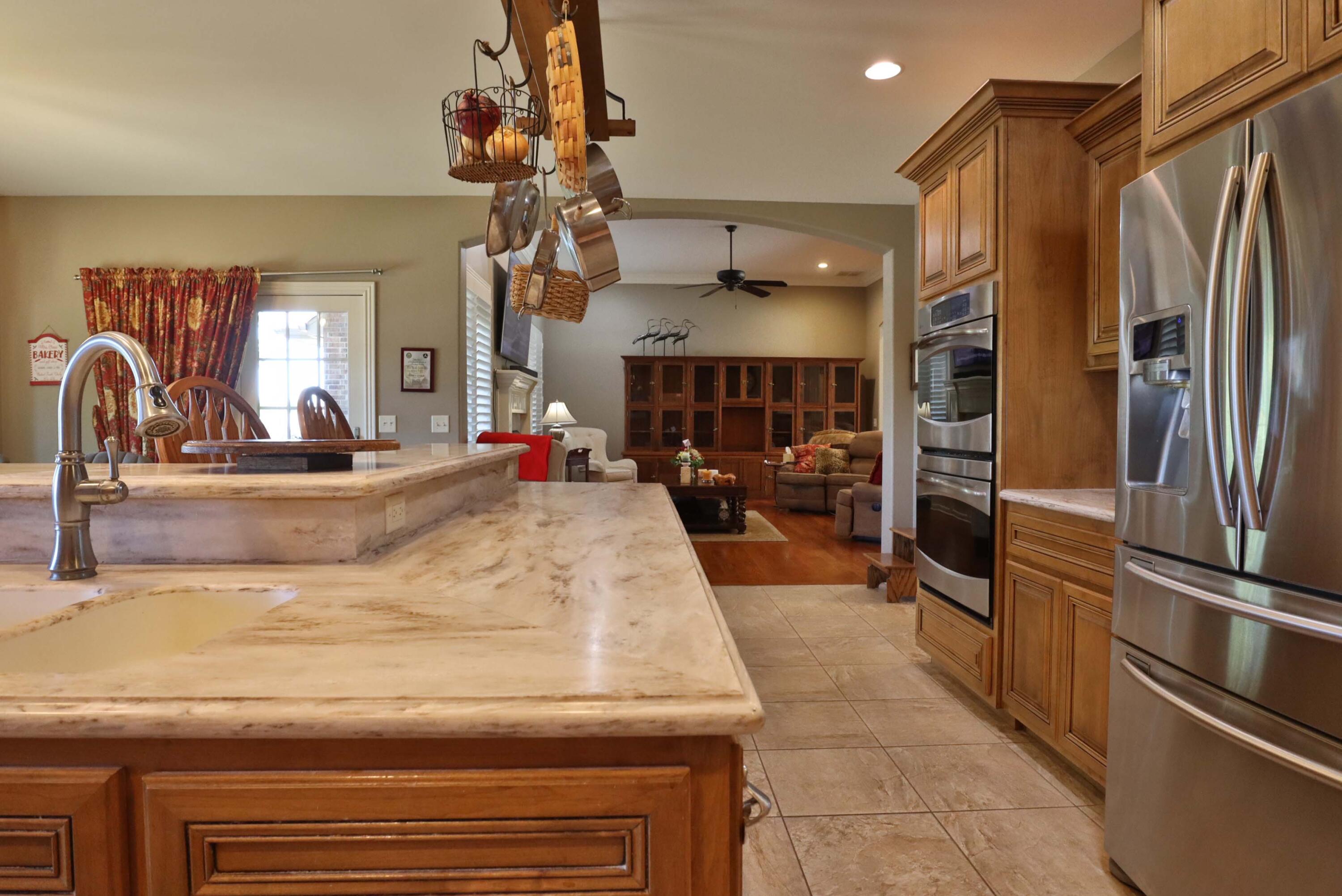 905 West Rufina Court Property Photo 26