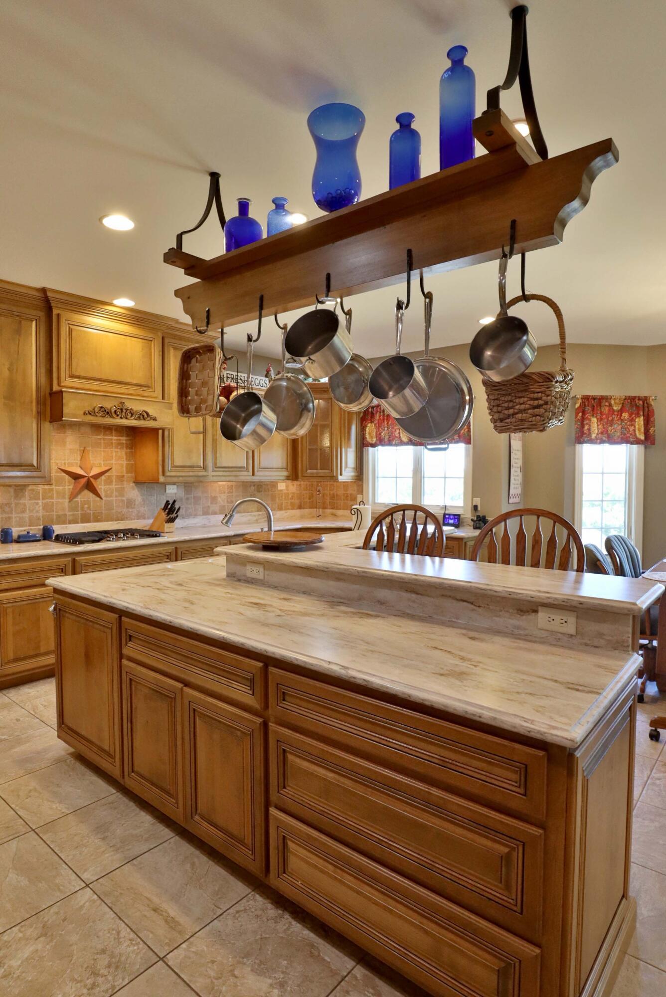 905 West Rufina Court Property Photo 33