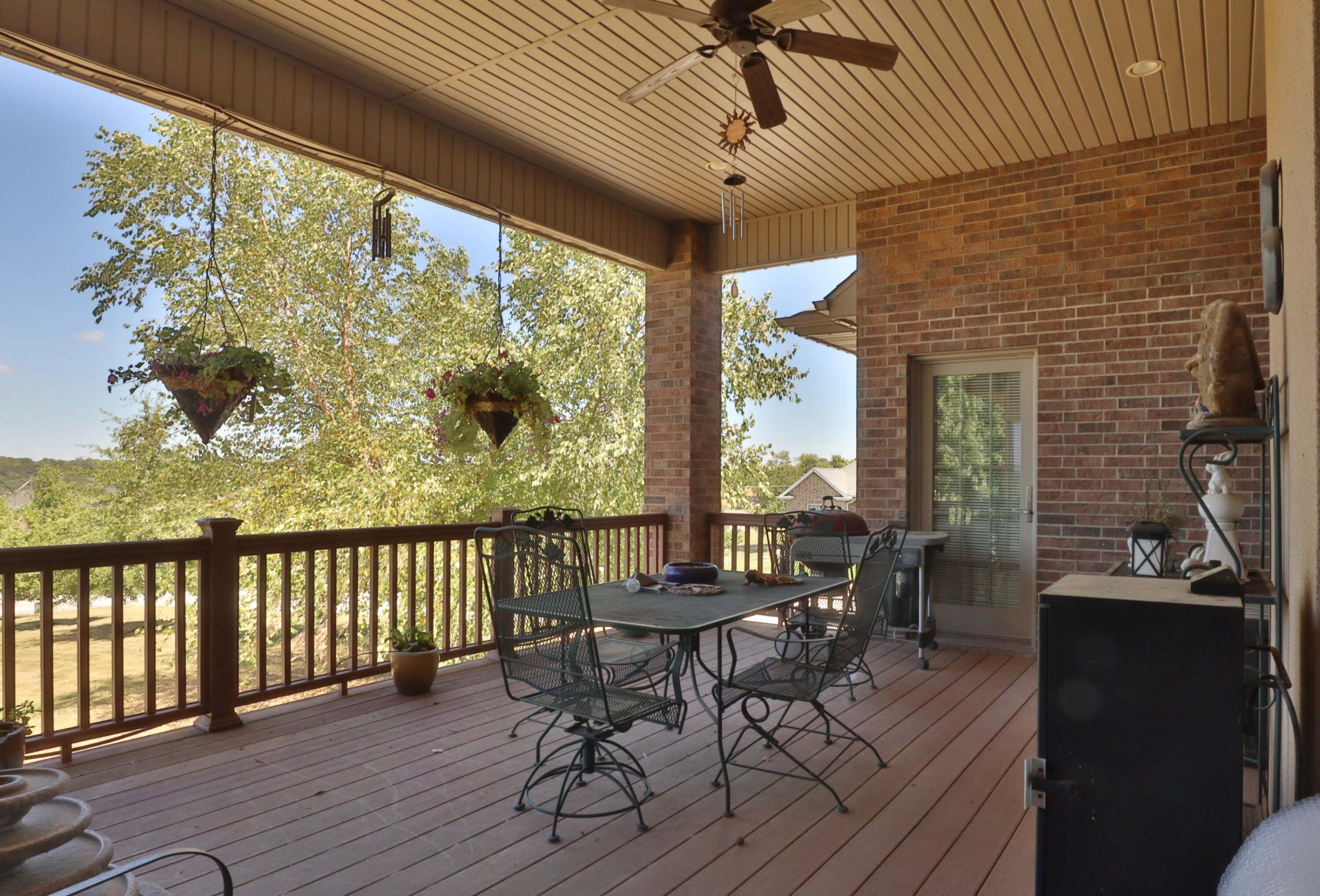 905 West Rufina Court Property Photo 37