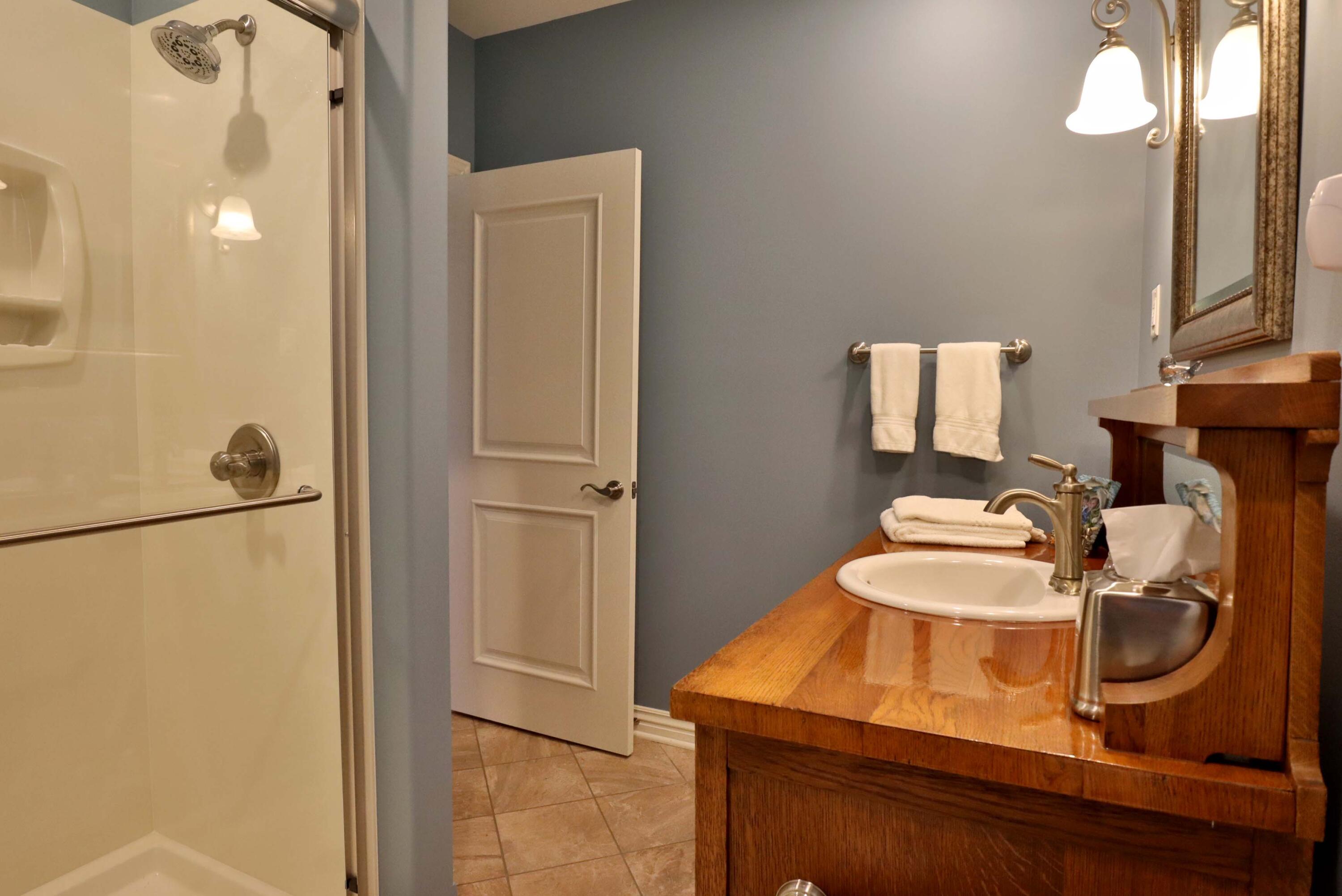 905 West Rufina Court Property Photo 79