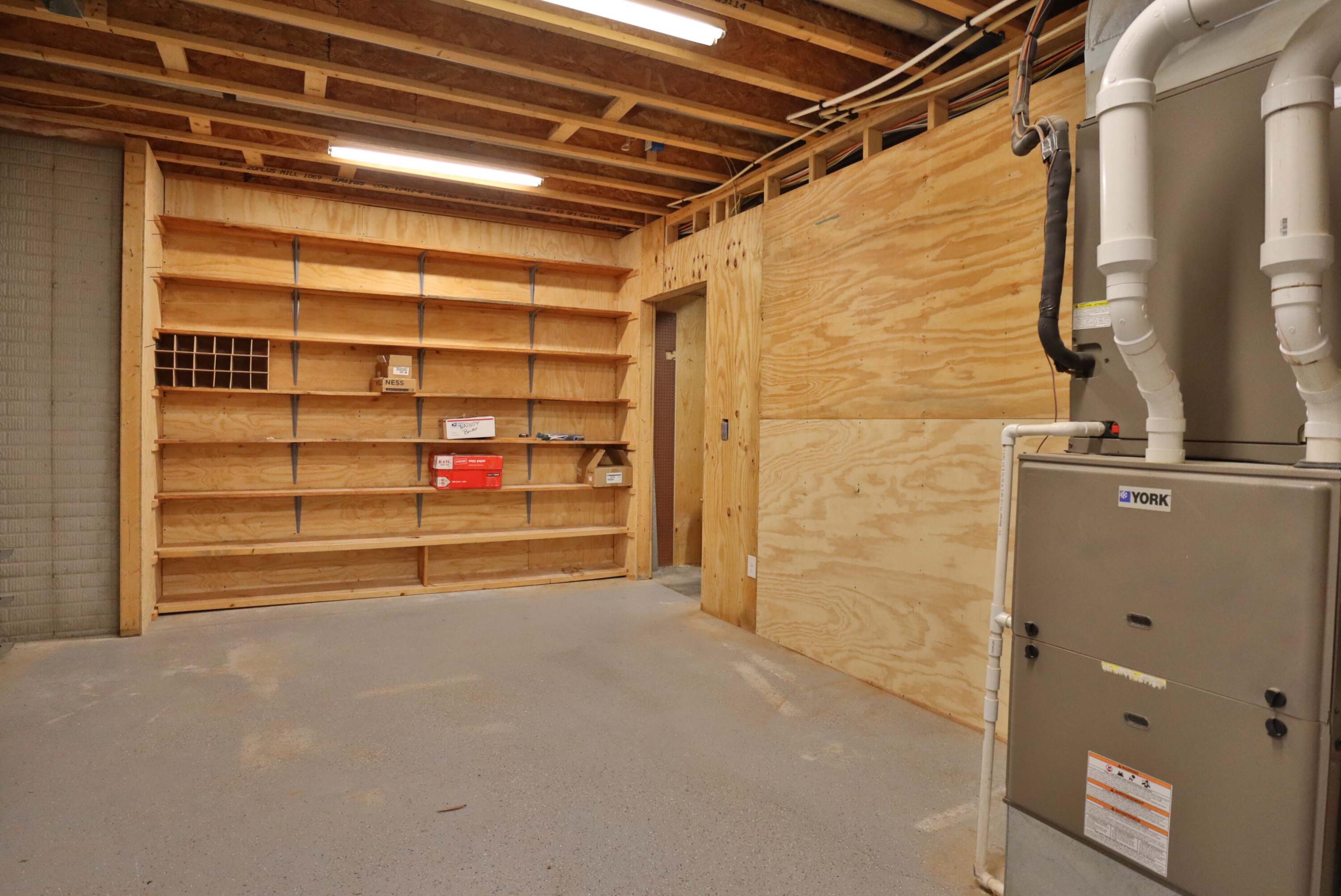 905 West Rufina Court Property Photo 84