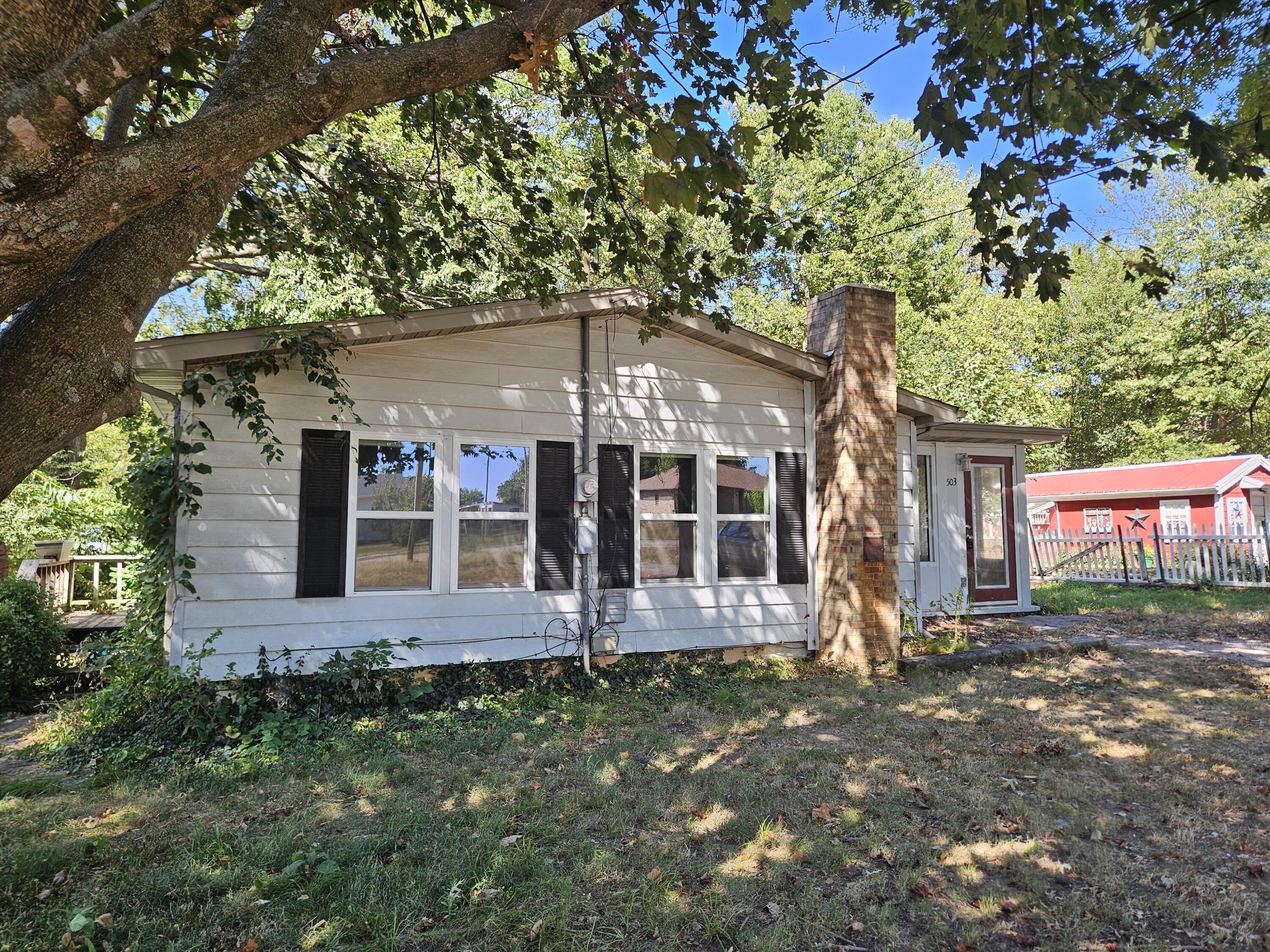 503 South Miller Road Property Photo 5
