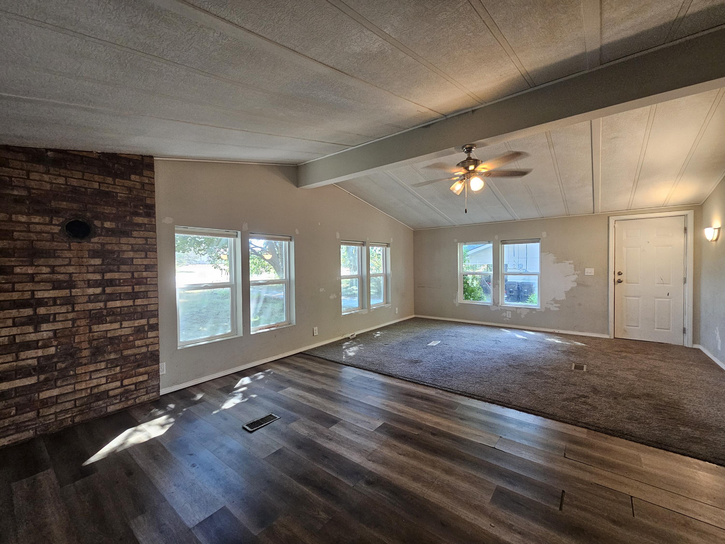 503 South Miller Road Property Photo 8