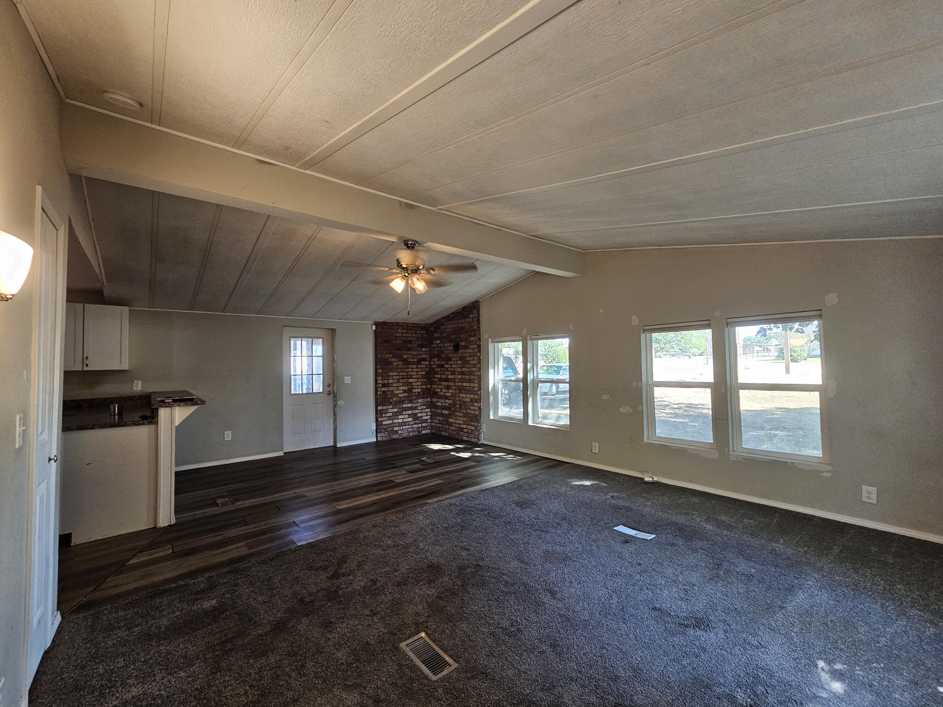 503 South Miller Road Property Photo 11