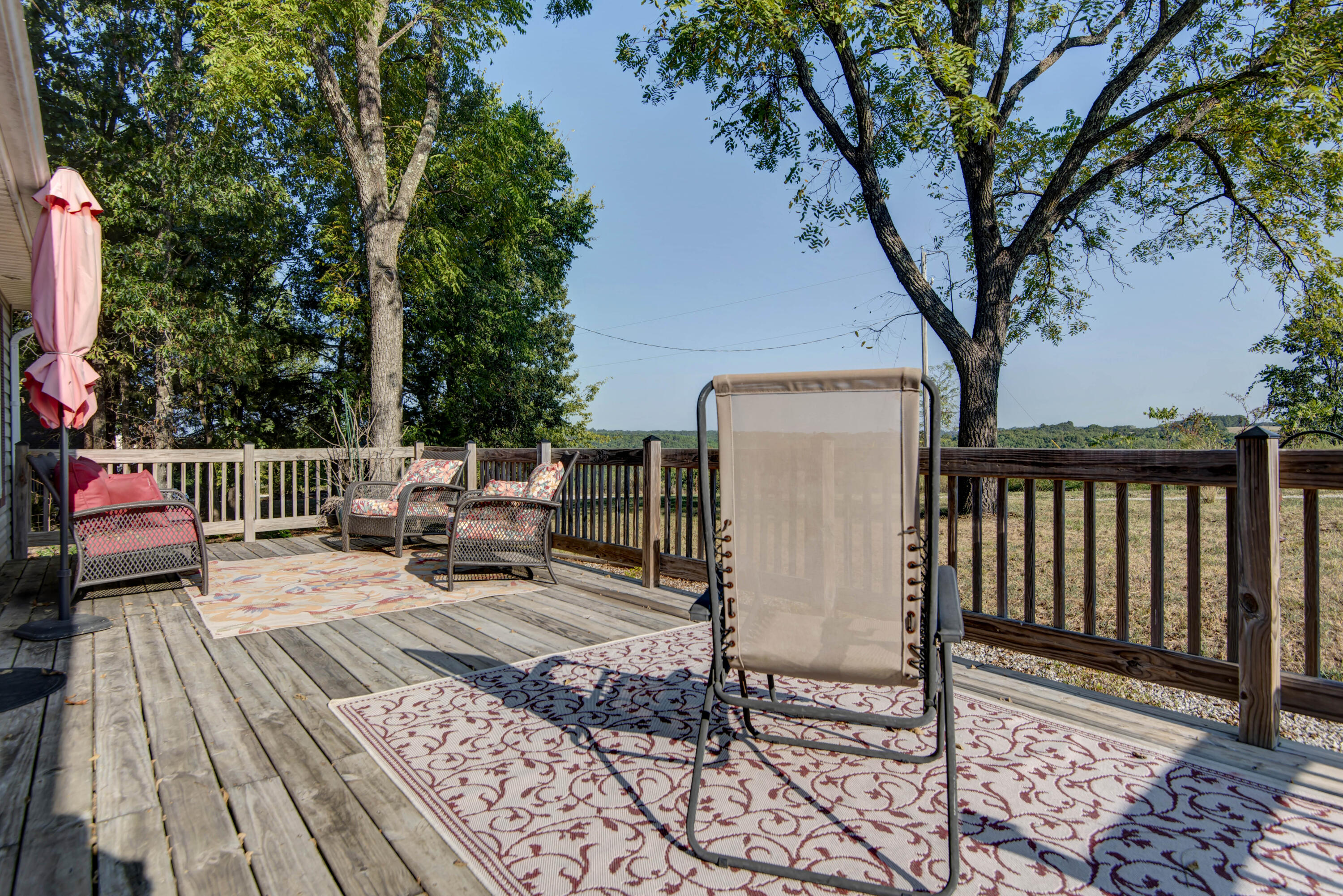 12055 Bridge Mountain Drive Property Photo 7