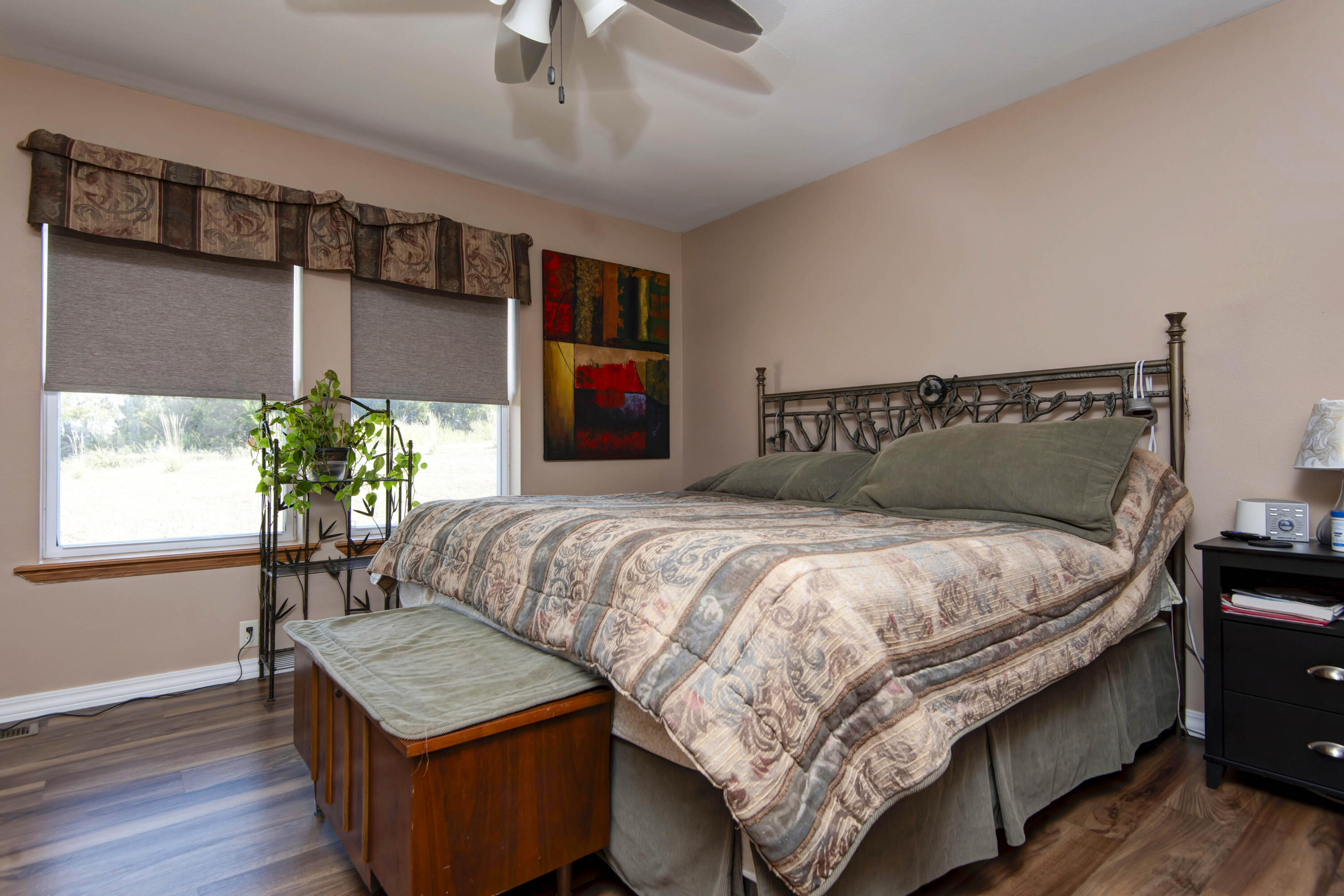 12055 Bridge Mountain Drive Property Photo 16