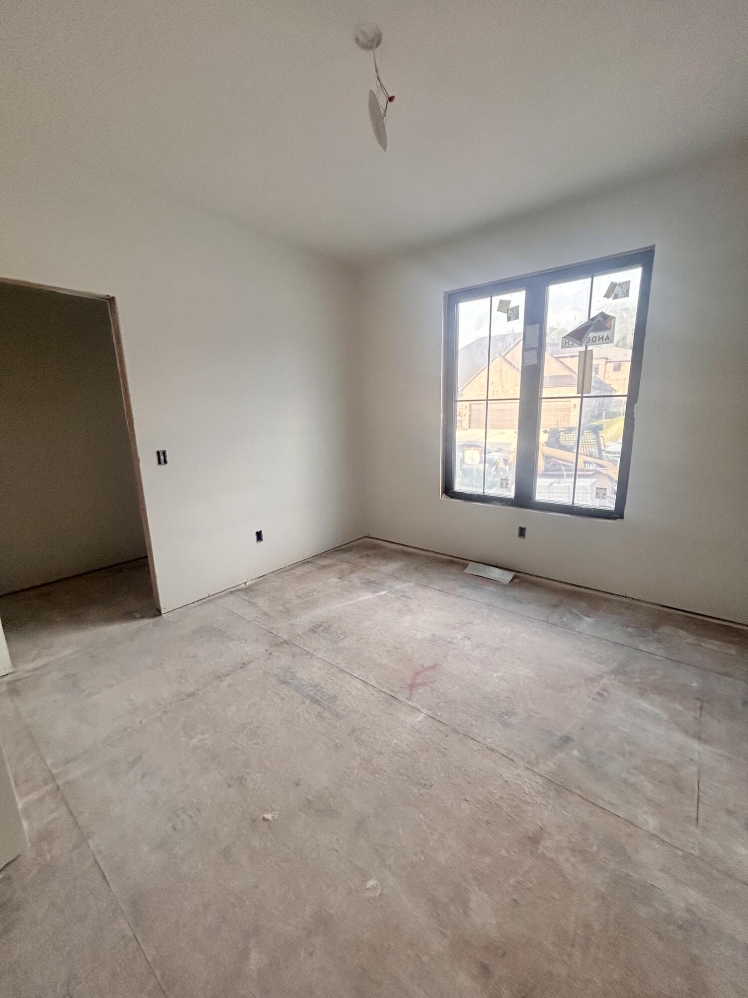 5904 South Clay Avenue Property Photo 15