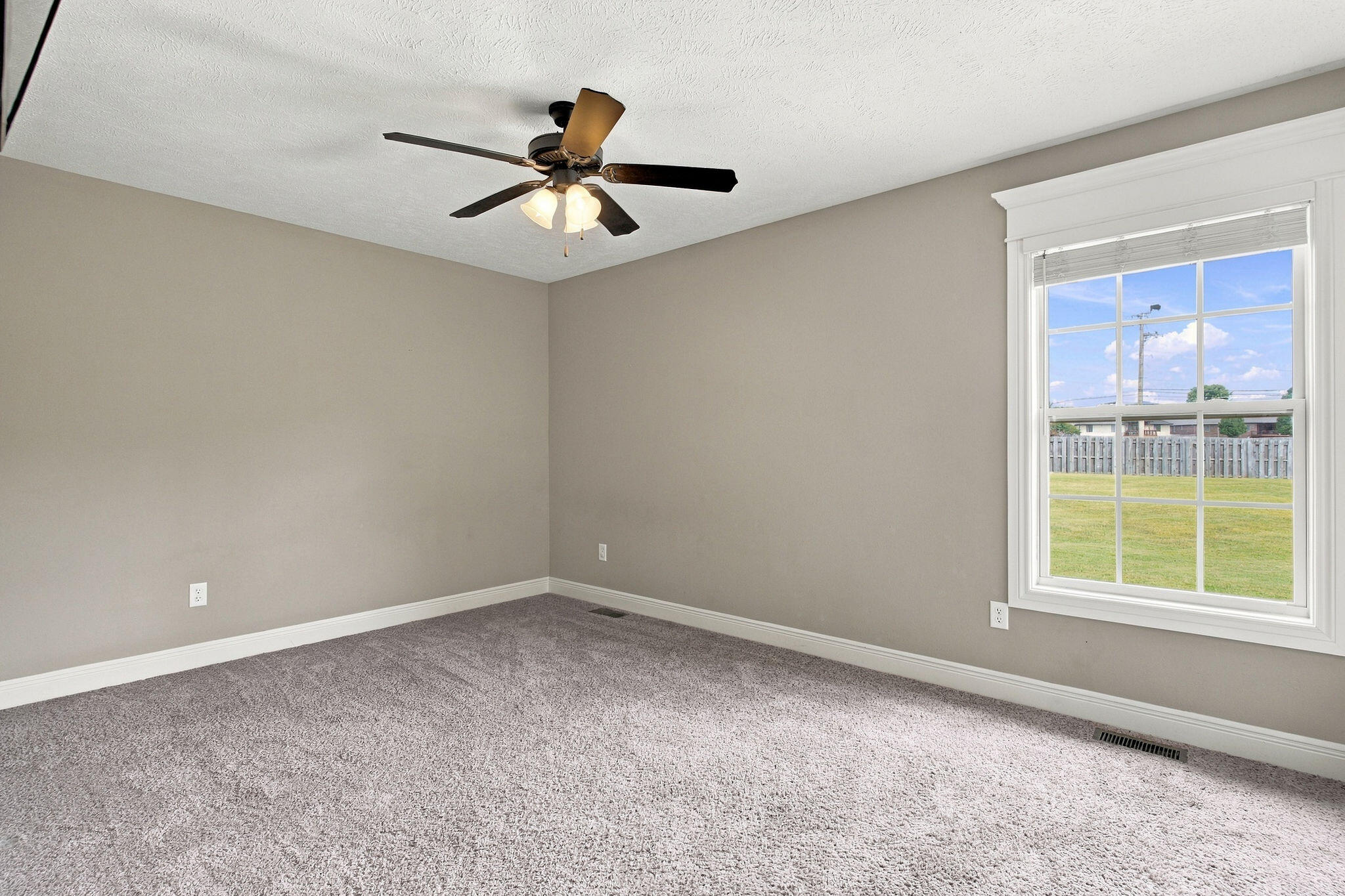 4535 East Cromwell Street Property Photo 16