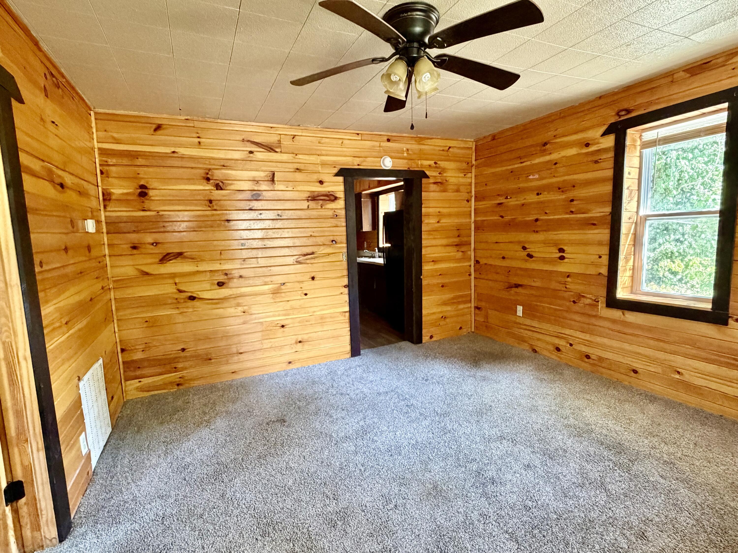 308 South High Street Property Photo 2