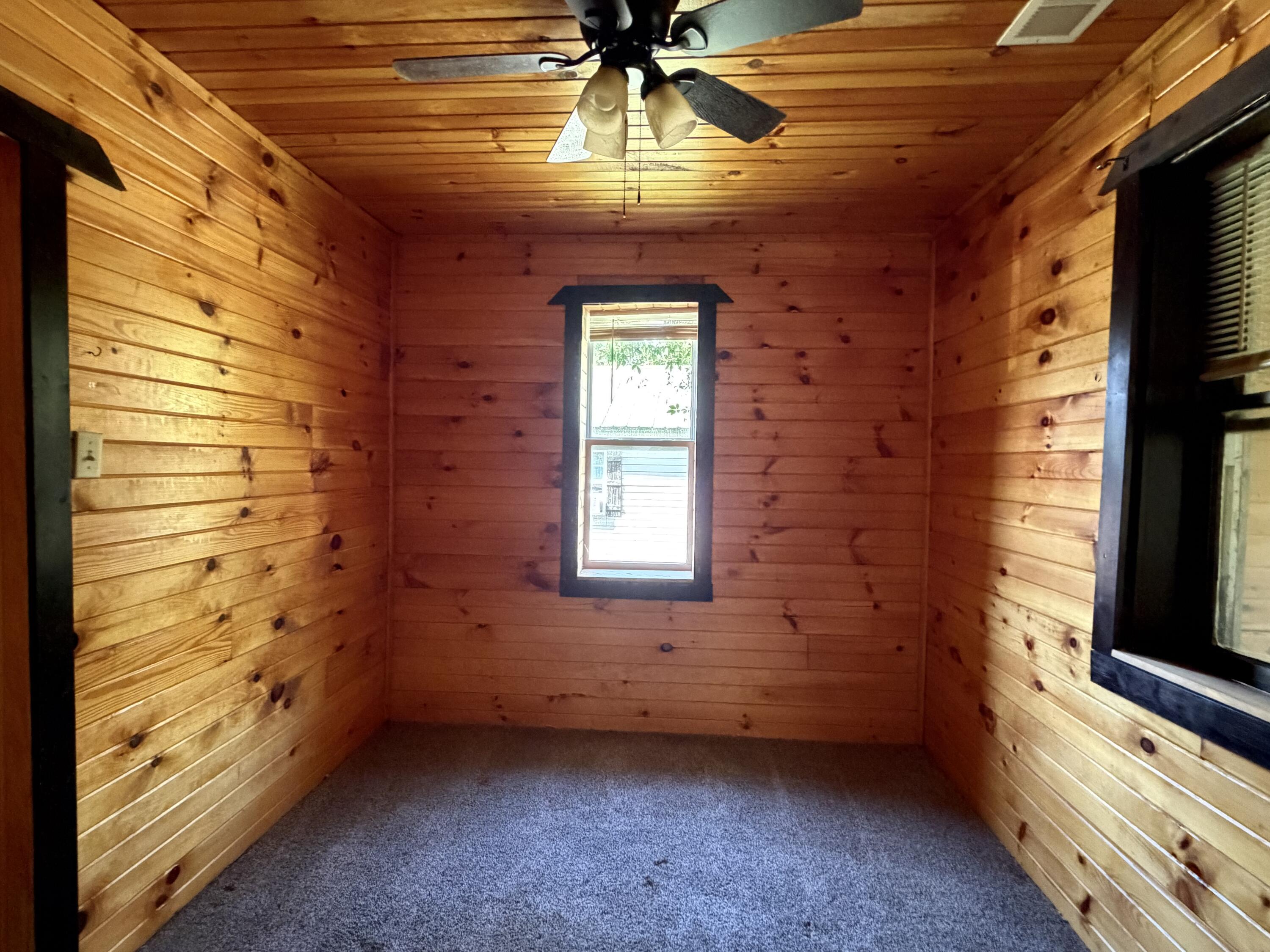 308 South High Street Property Photo 6