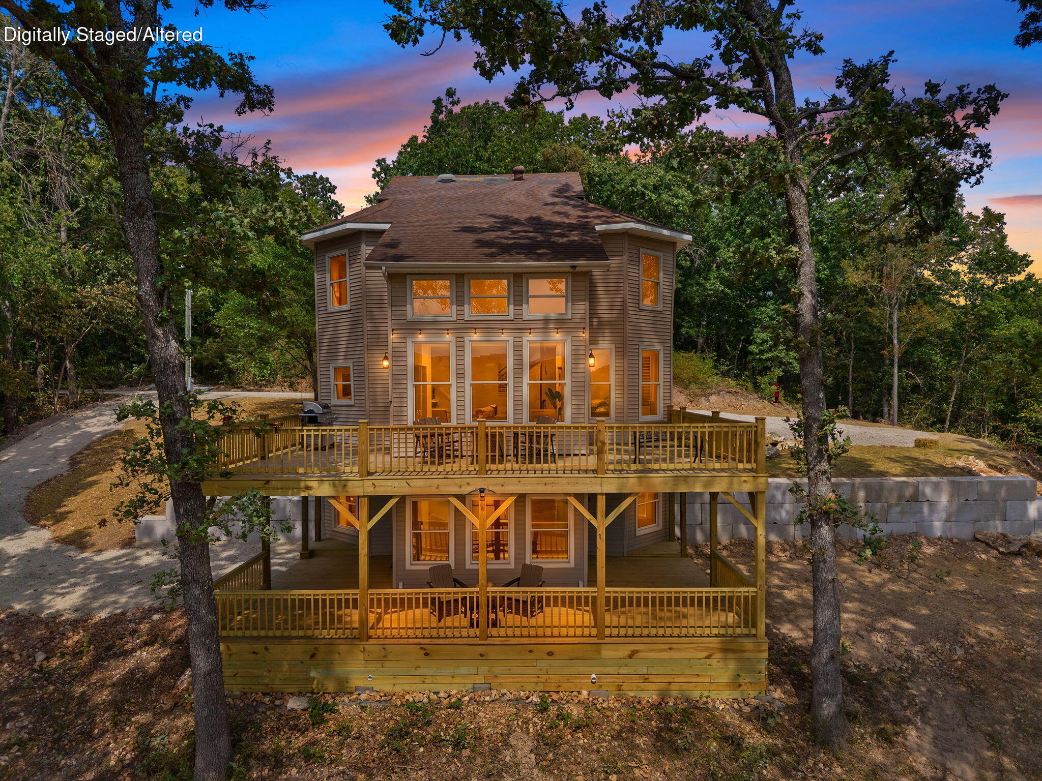 2890 Panther Creek Road Property Photo 3
