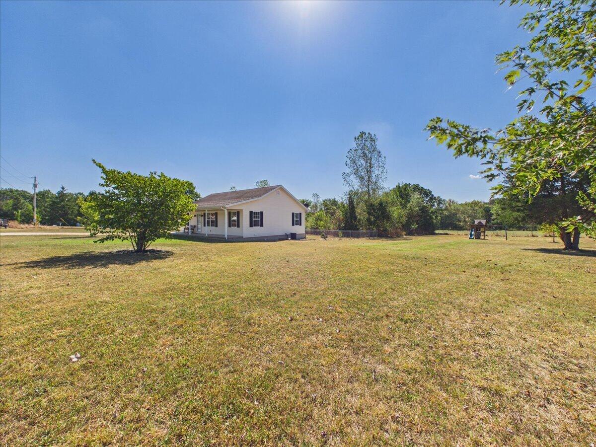 32 Springwoods Loop Property Photo 9