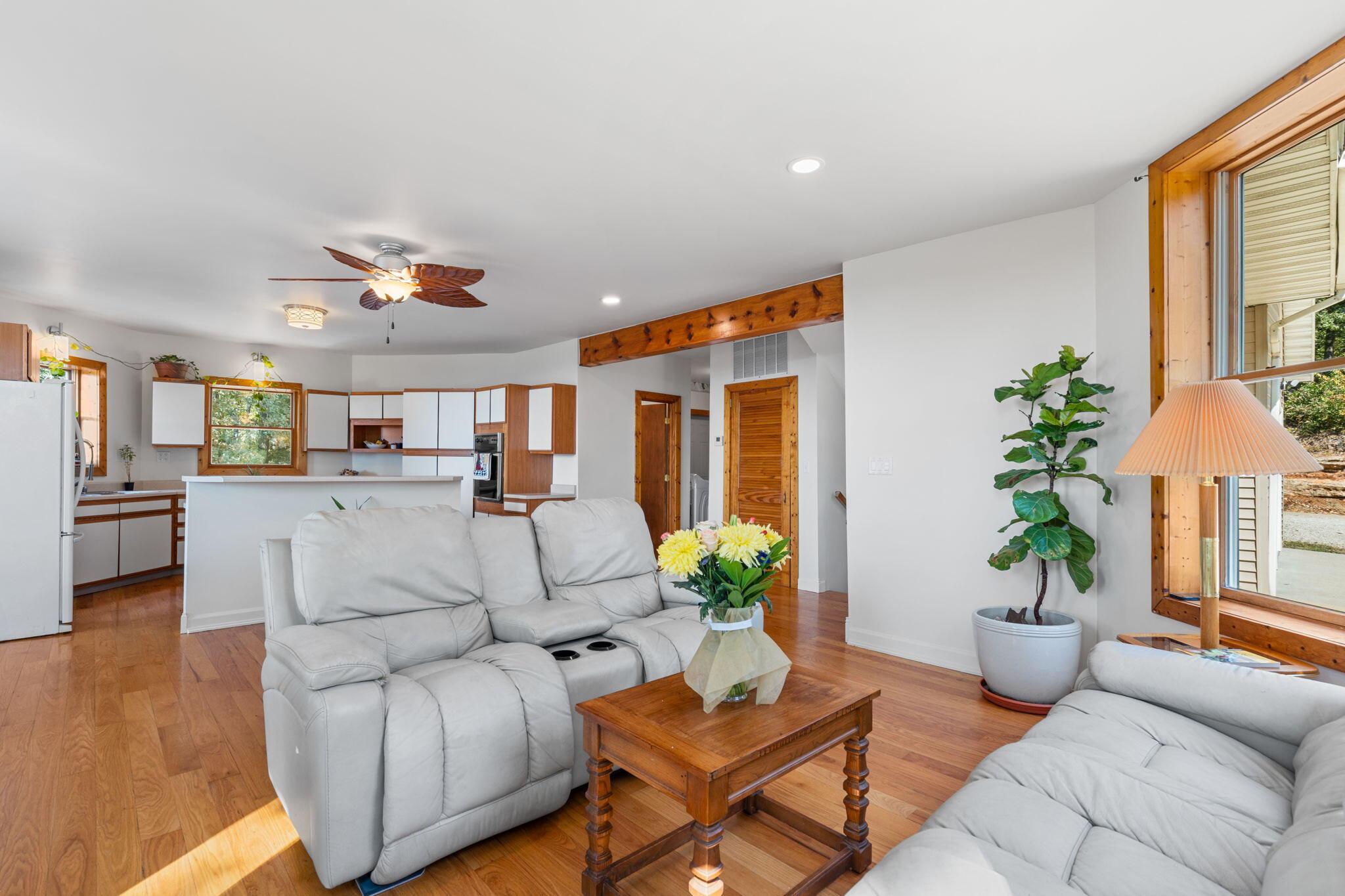2890 Panther Creek Road Property Photo 12