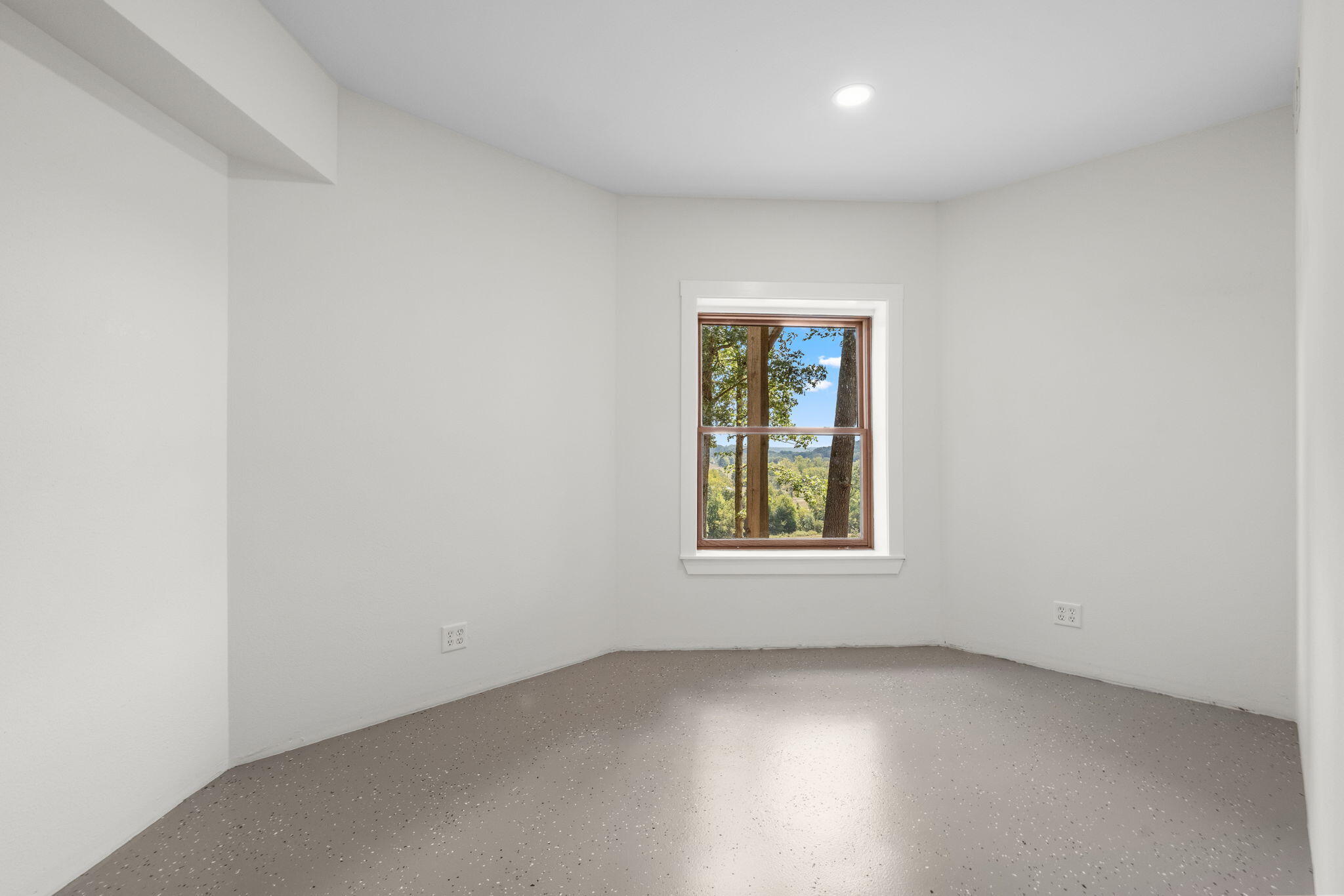 2890 Panther Creek Road Property Photo 51