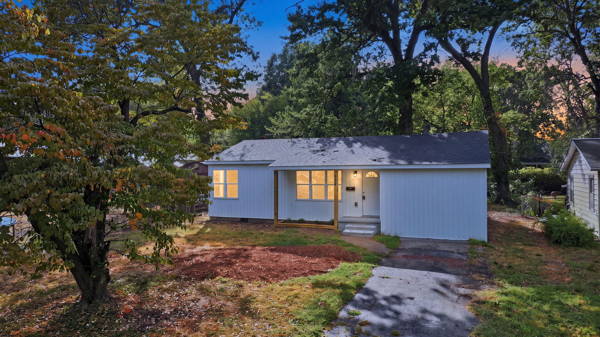 659 South Wildan Avenue Property Photo 1