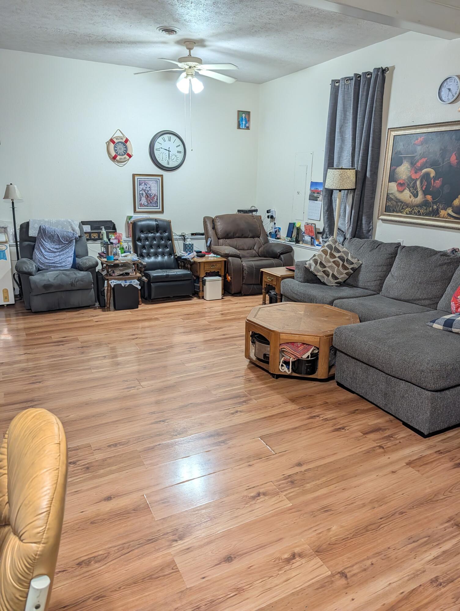 411 Juniper Avenue Property Photo 2