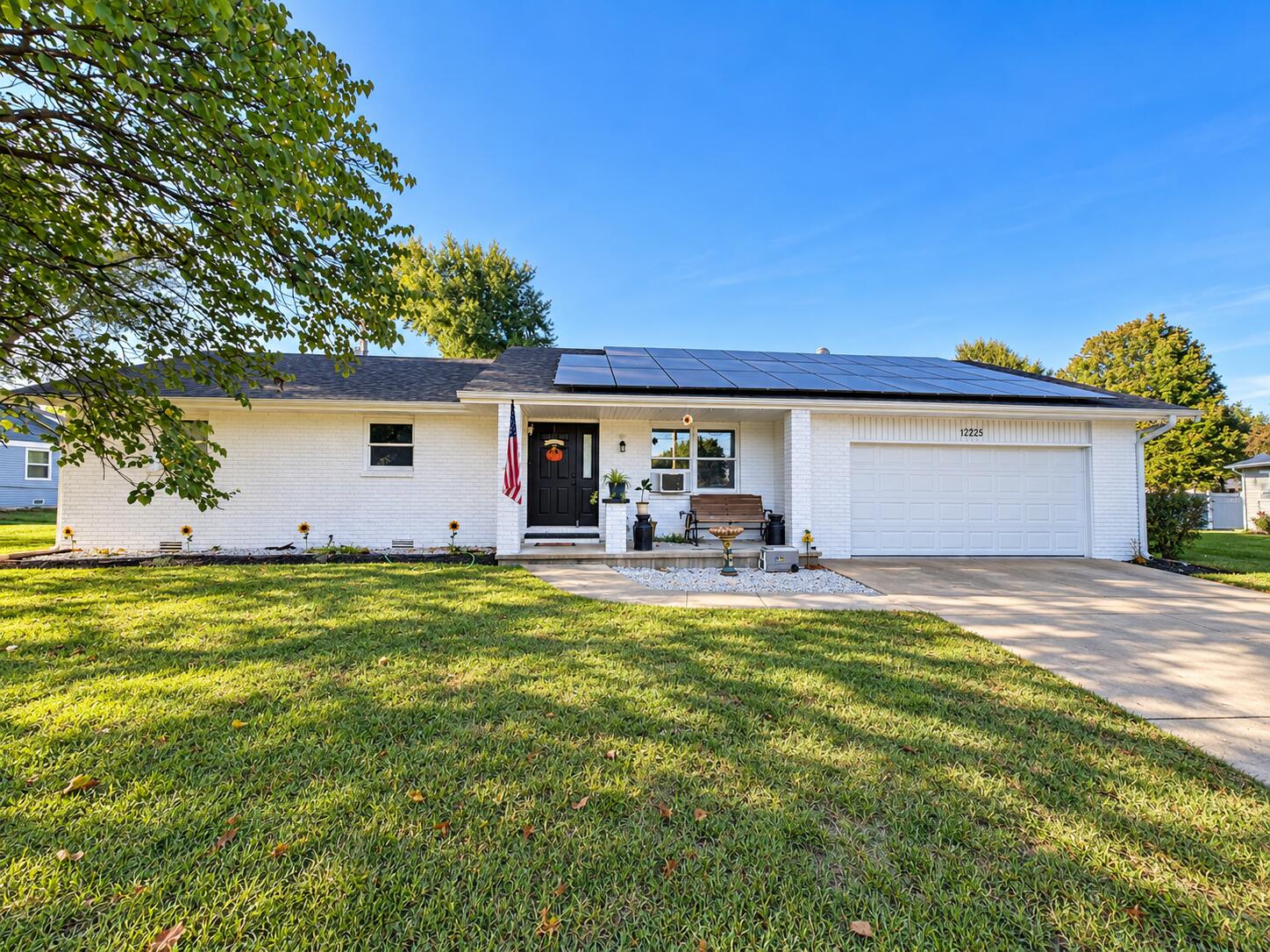 1223 West Locust Street Property Photo 1