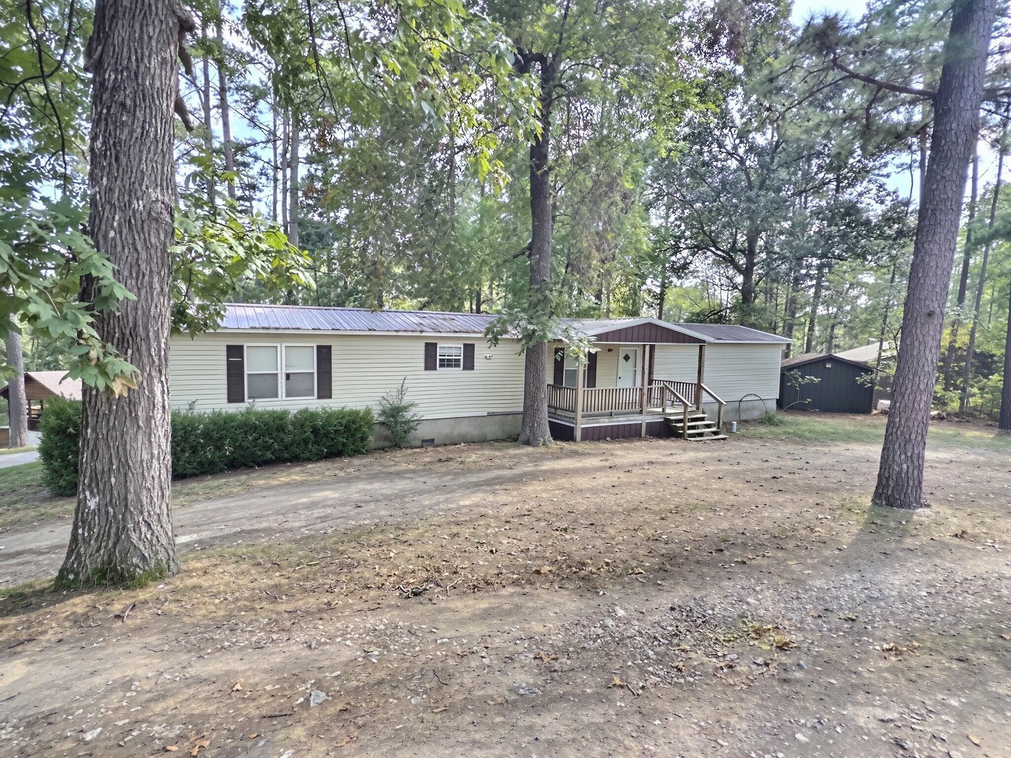216 Hillcrest Circle Property Photo 12