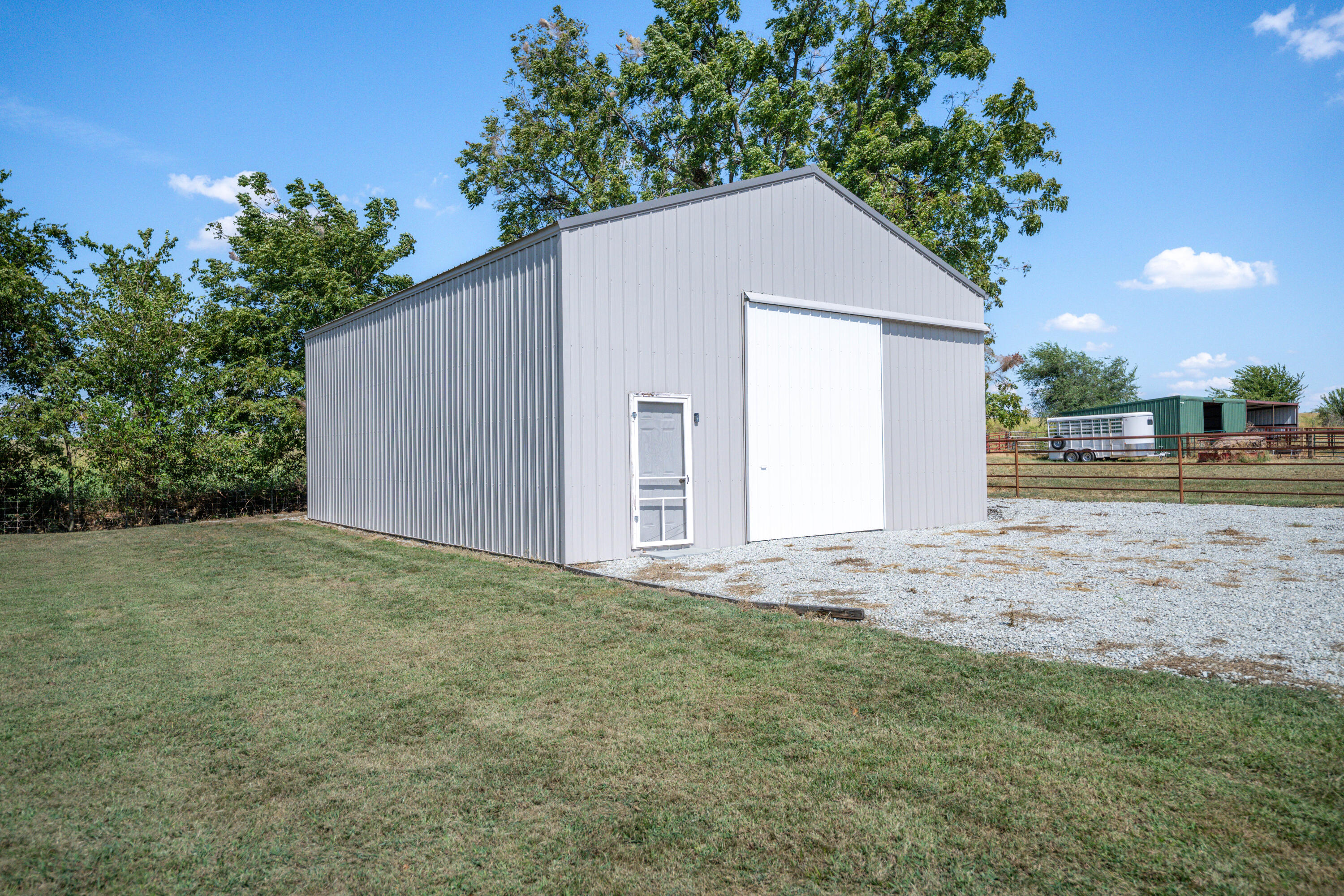 1584 East 517th Road Property Photo 41