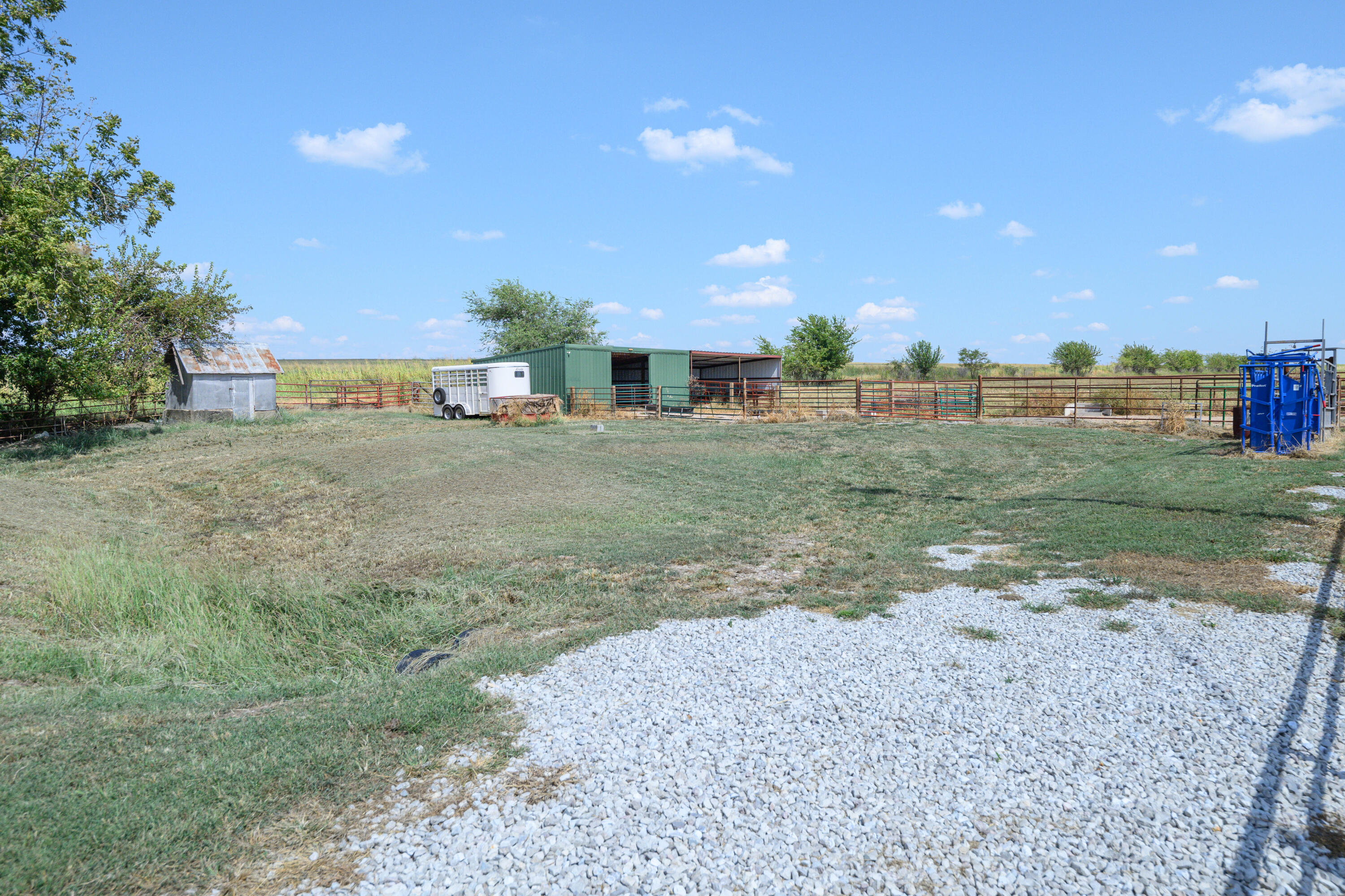 1584 East 517th Road Property Photo 51