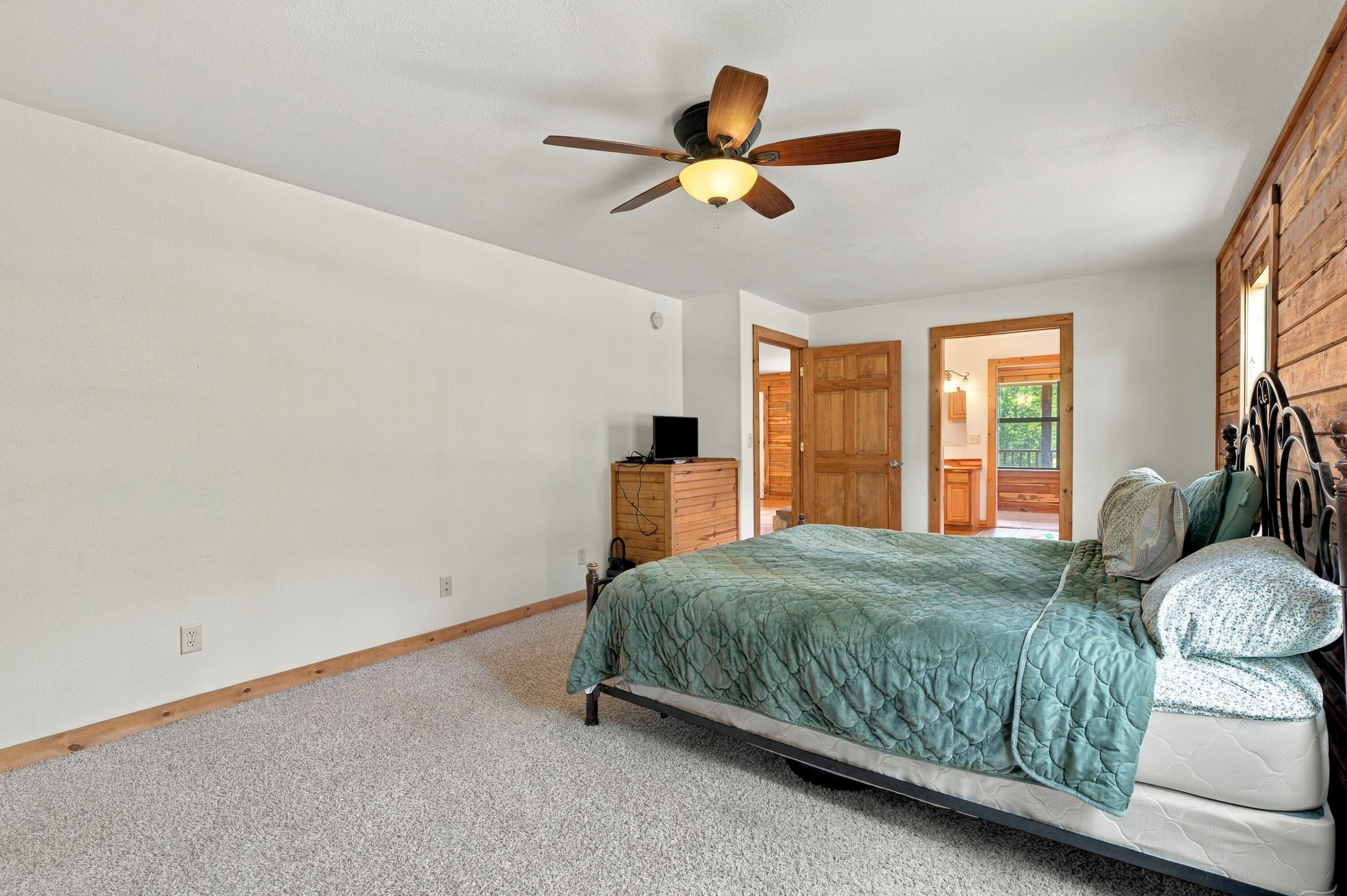 2148 Private Road 2421 Property Photo 20