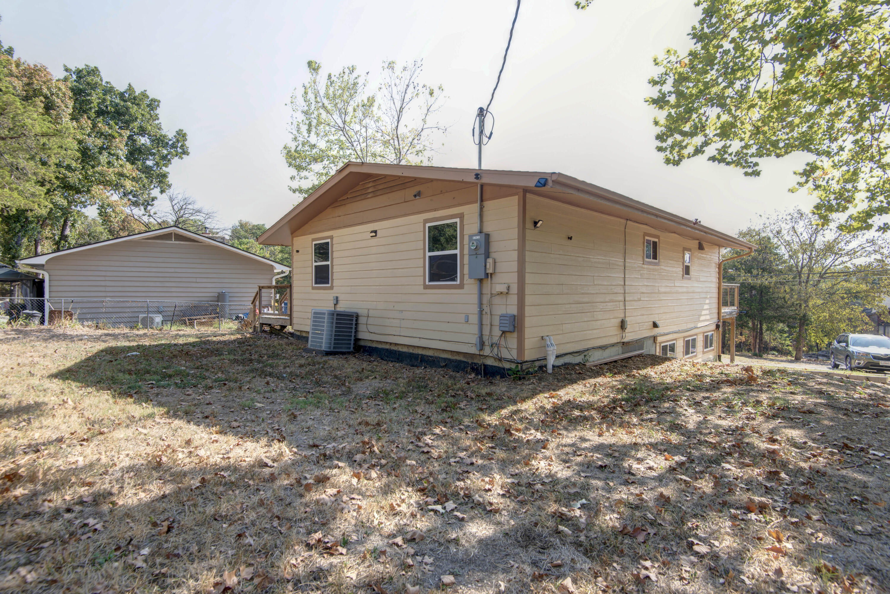 94 Lakeshore Drive Property Photo 5