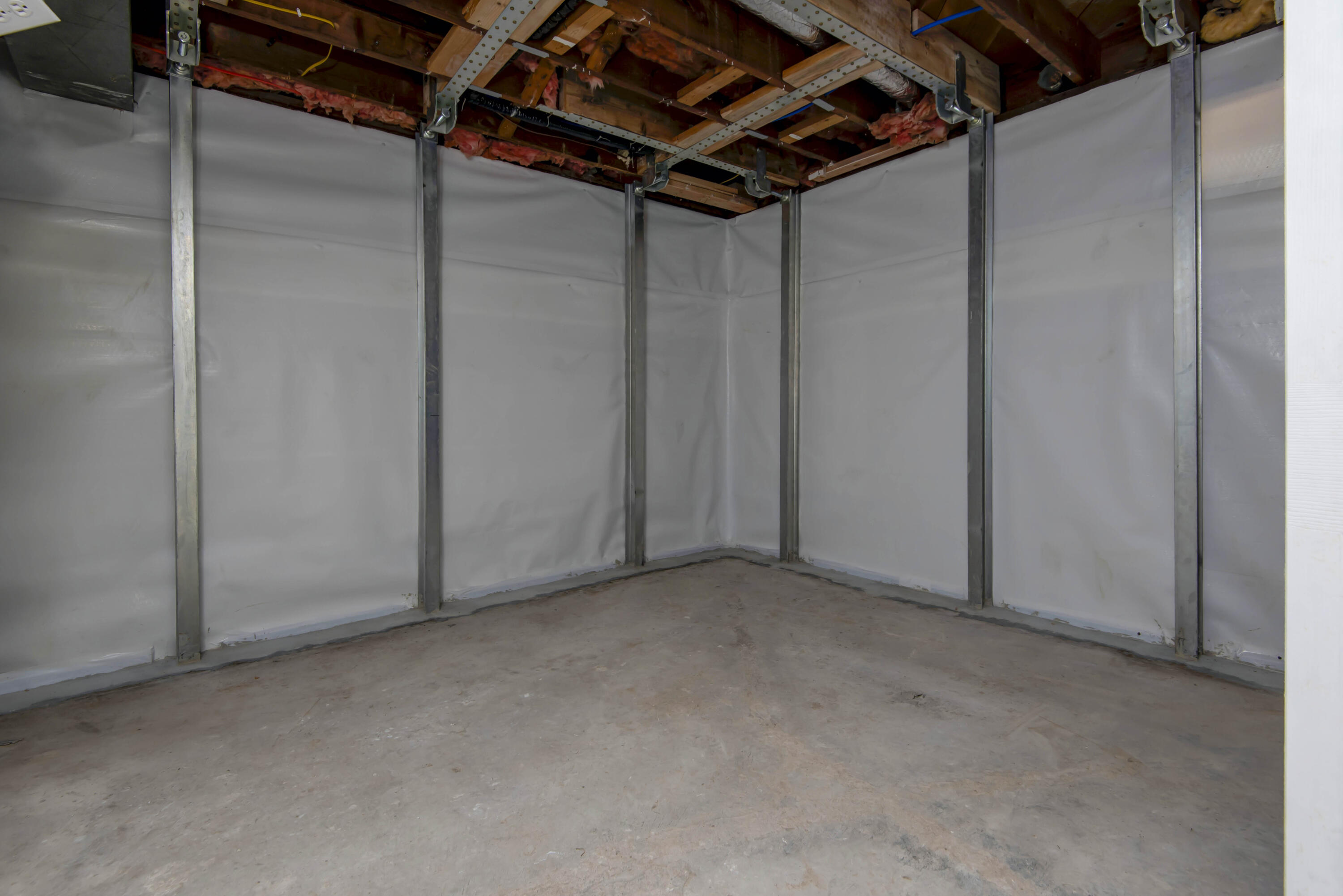 94 Lakeshore Drive Property Photo 20
