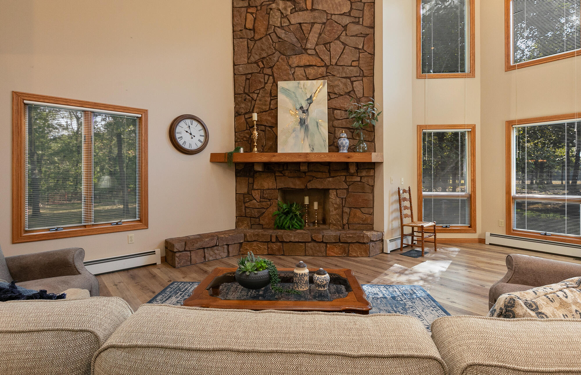 5581 South Farm Rd 43 Property Photo 12