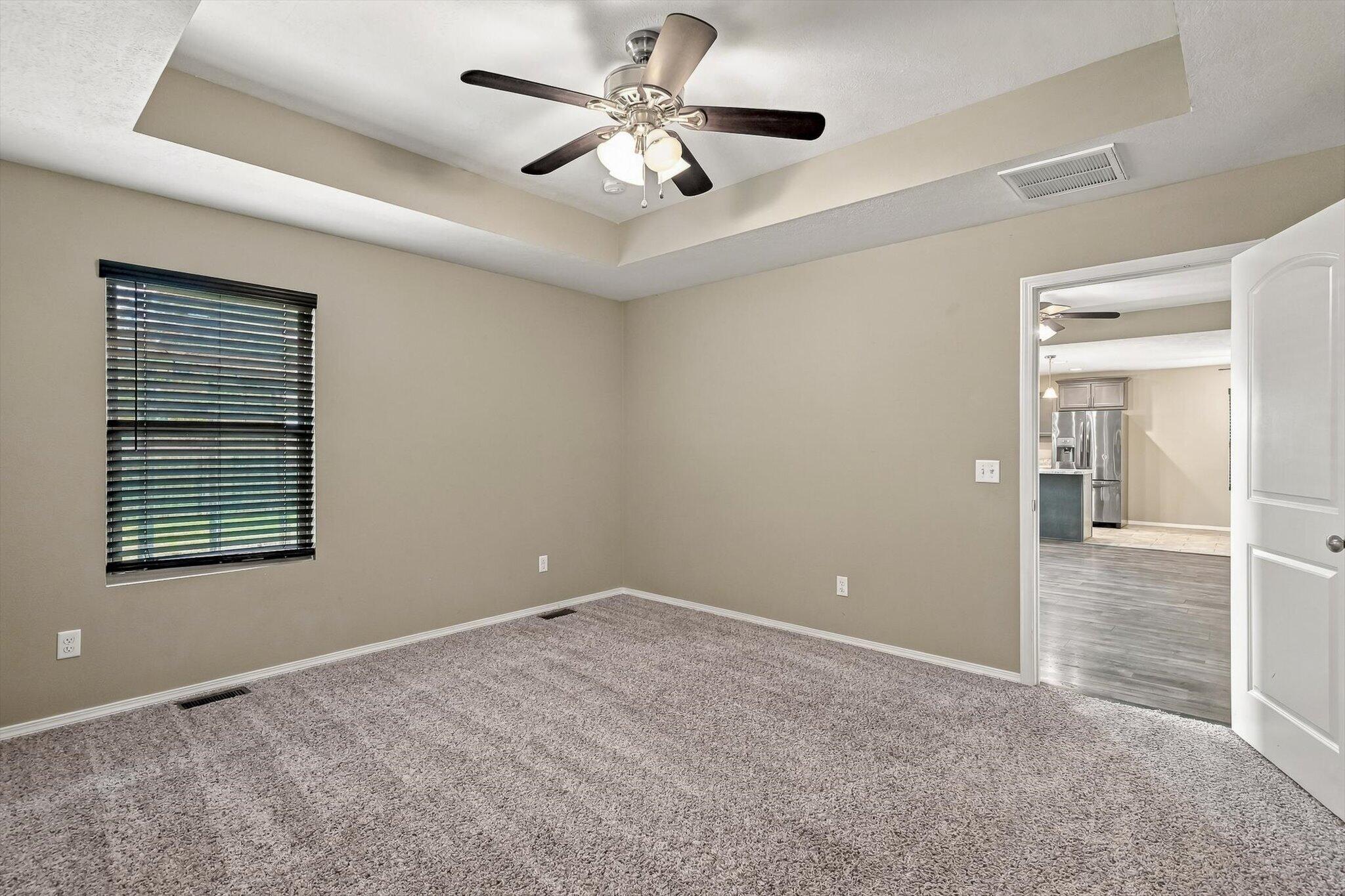 571 West Grace Street Property Photo 13