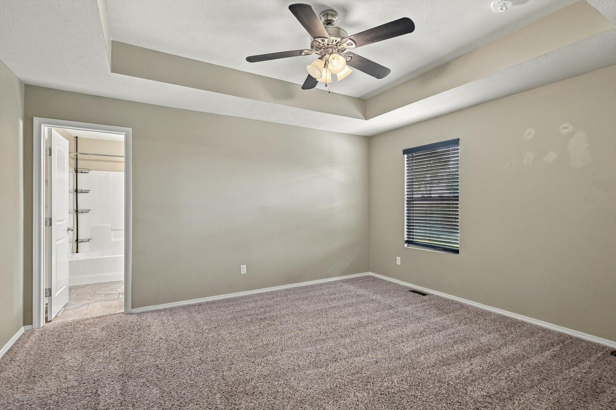 571 West Grace Street Property Photo 14