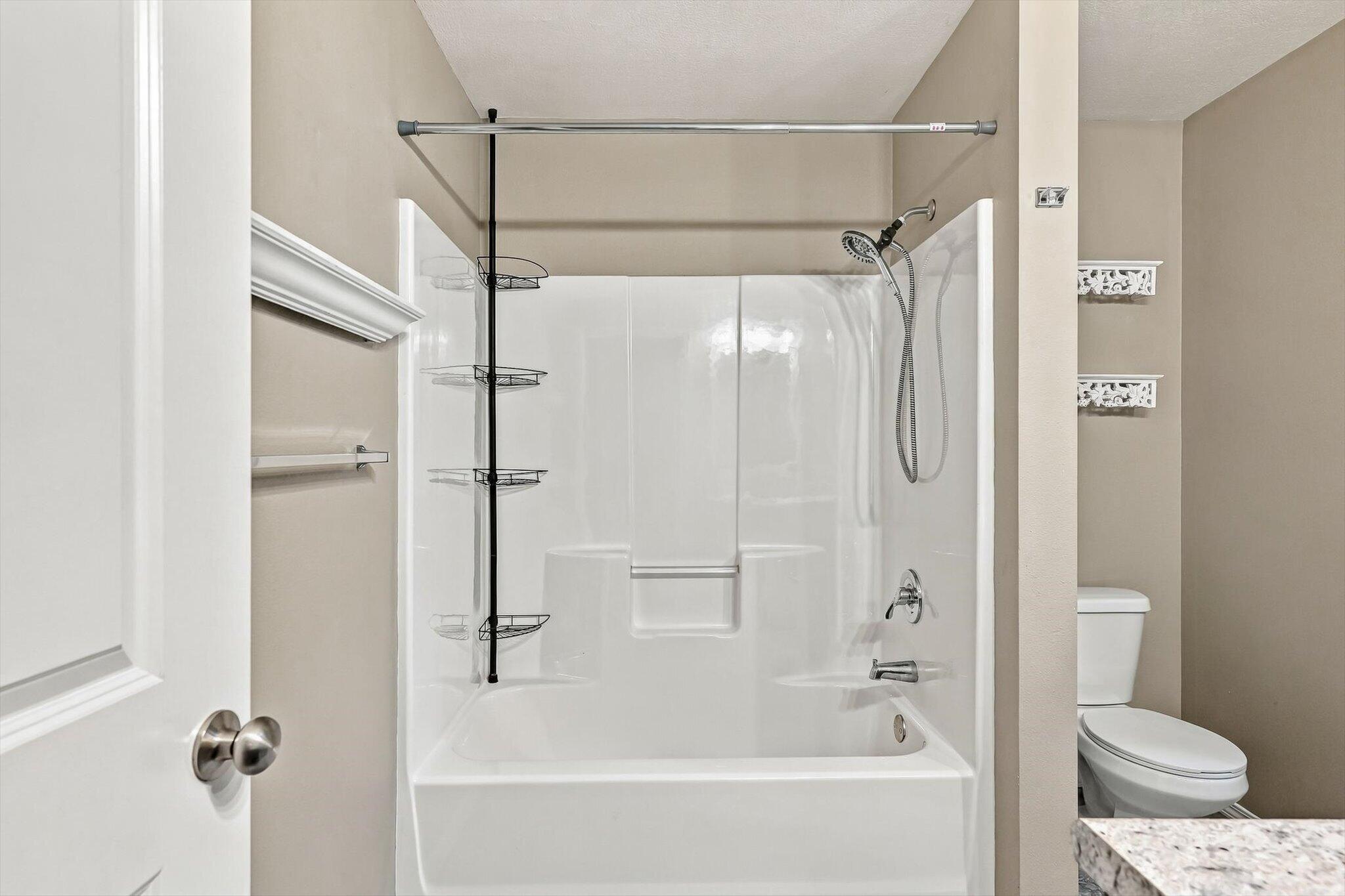 571 West Grace Street Property Photo 15