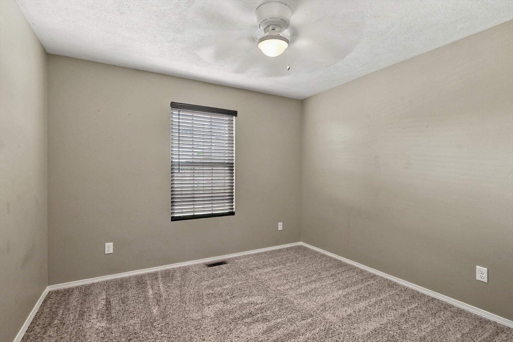 571 West Grace Street Property Photo 18