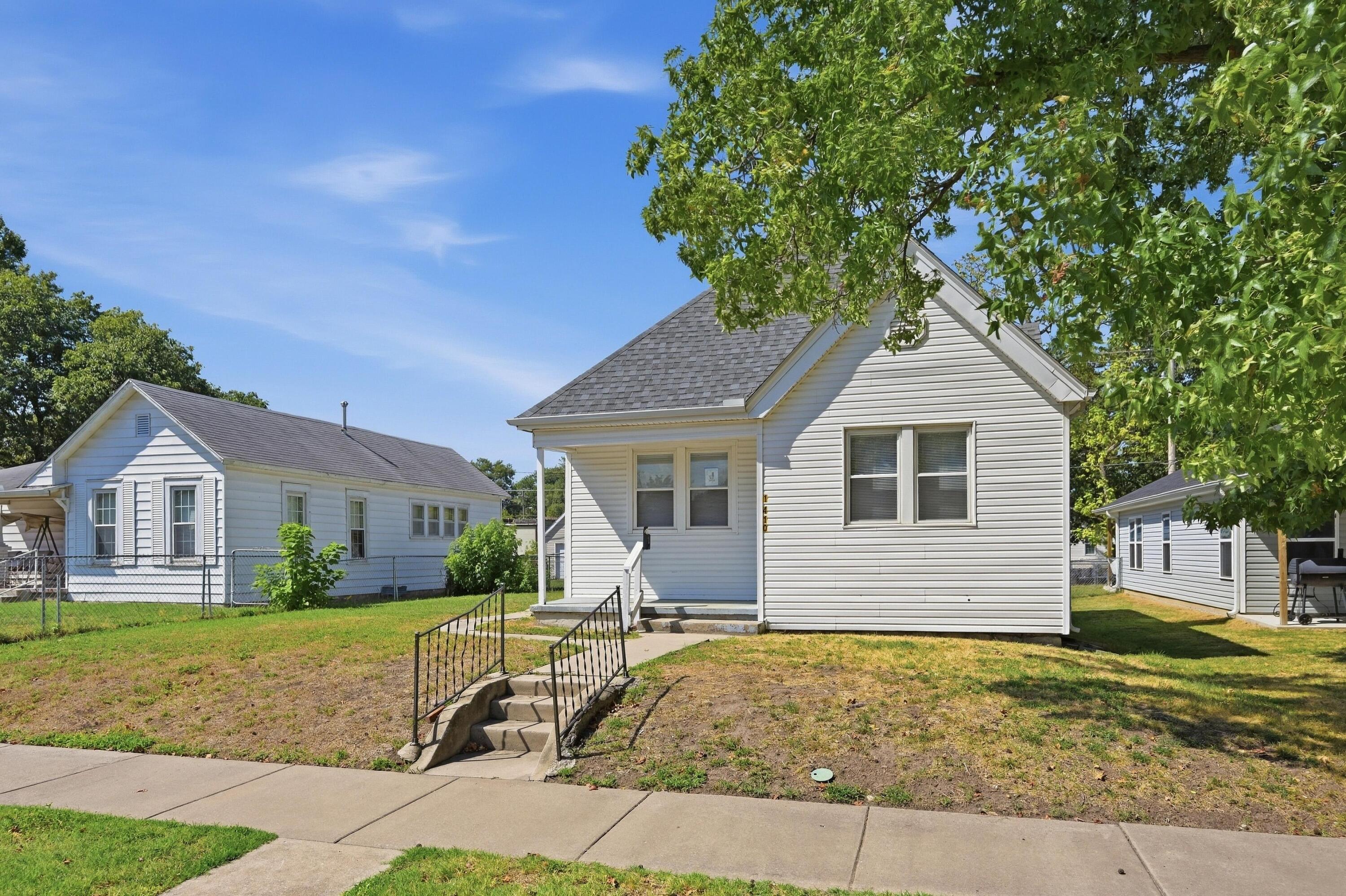 1410 South Byers Avenue Property Photo 2