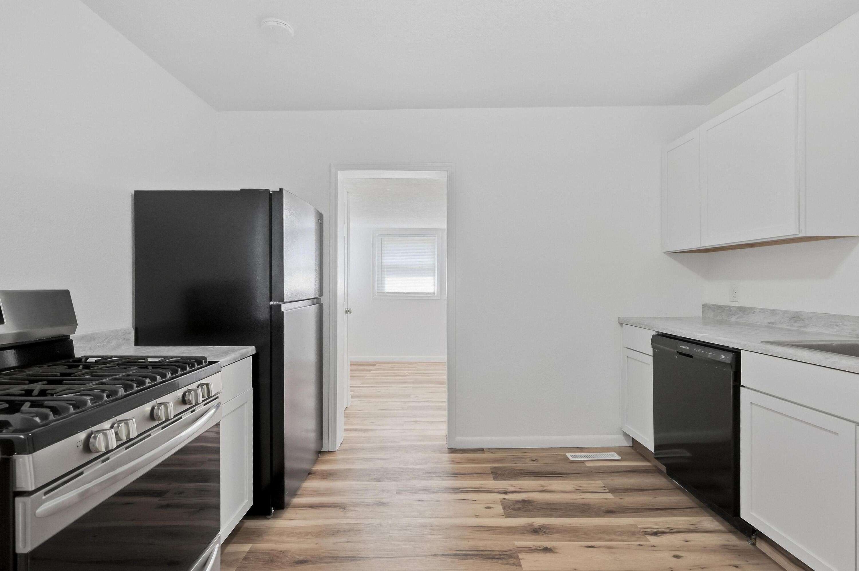 1410 South Byers Avenue Property Photo 16