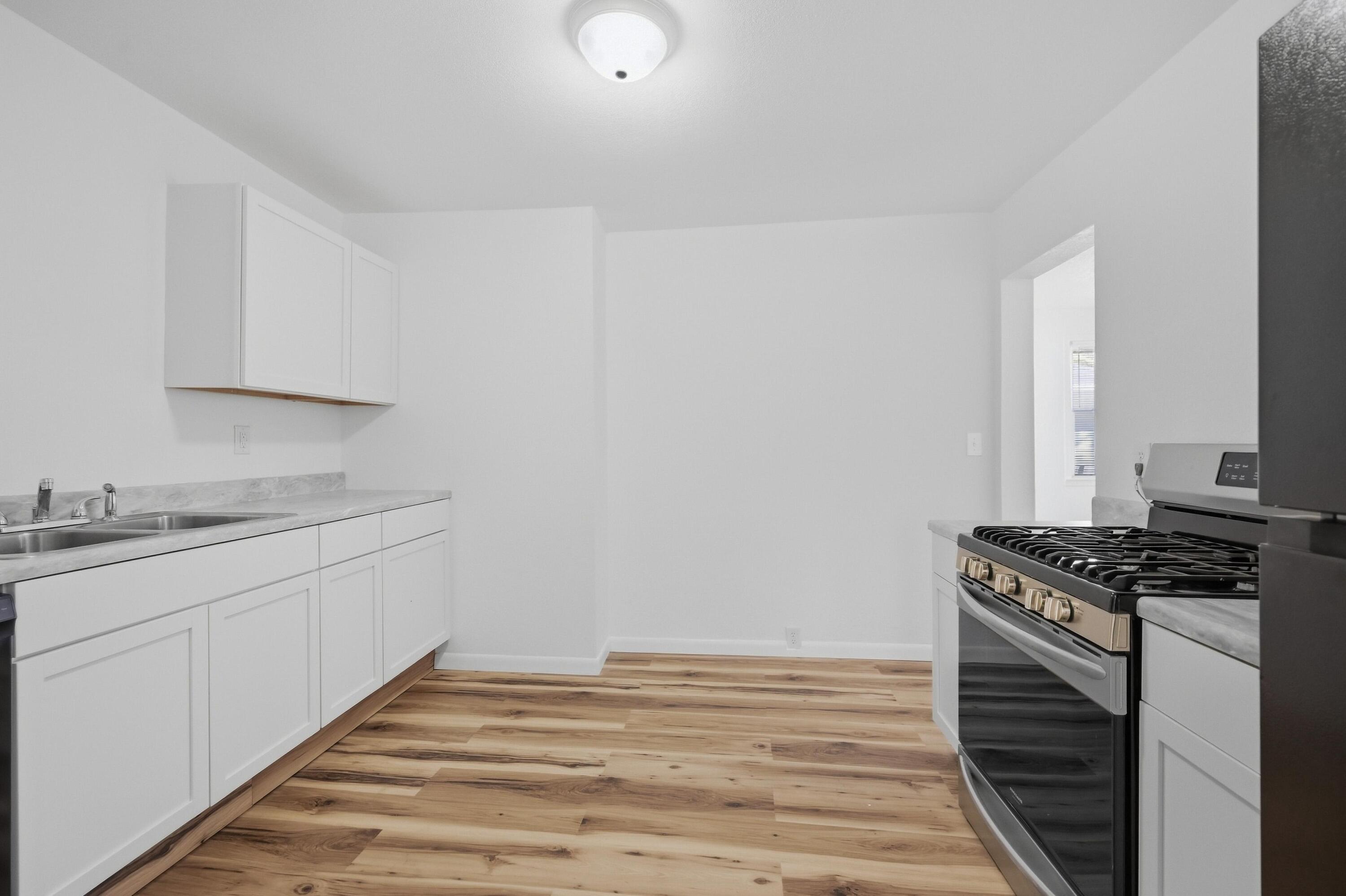 1410 South Byers Avenue Property Photo 19