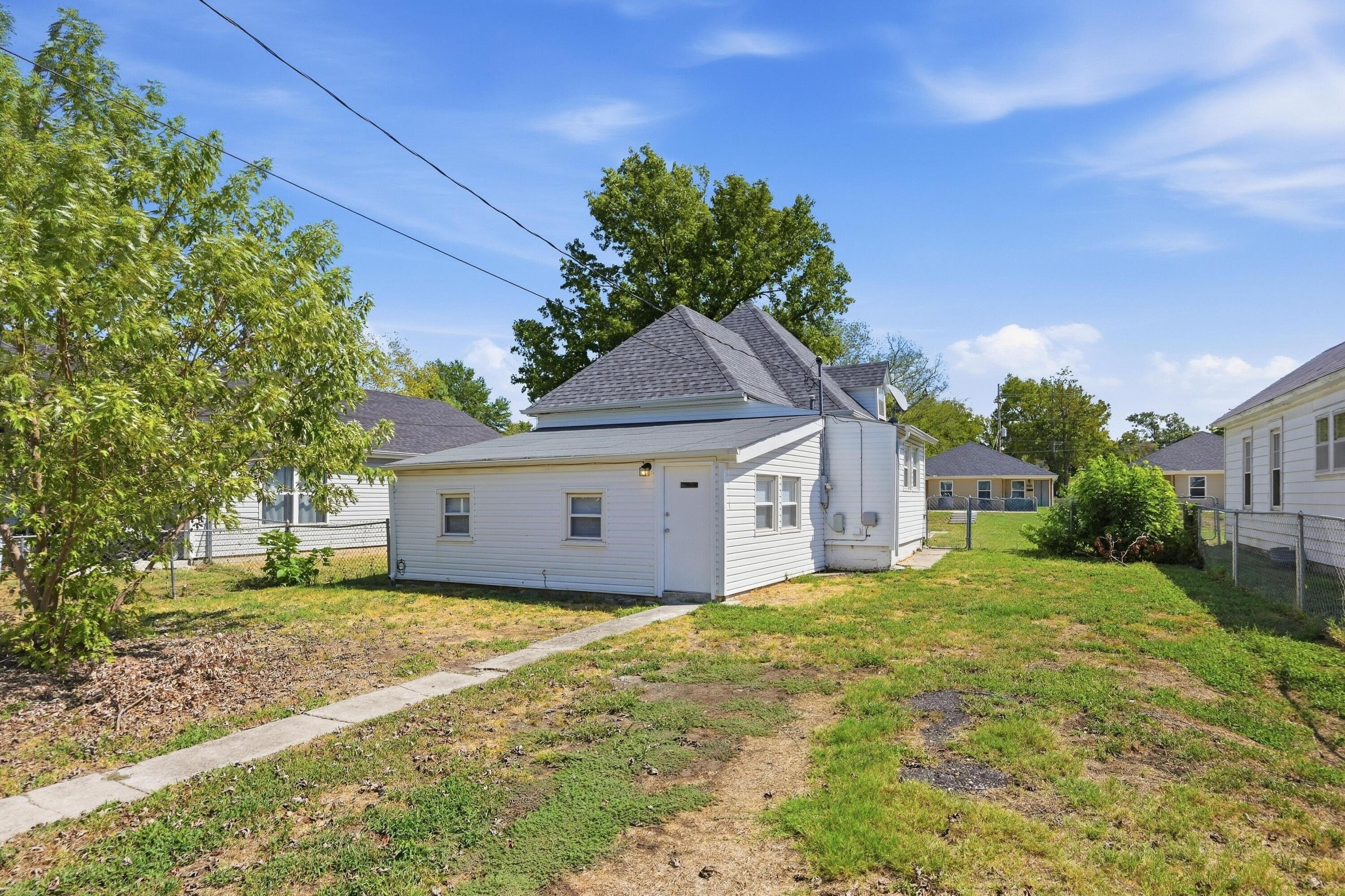 1410 South Byers Avenue Property Photo 26