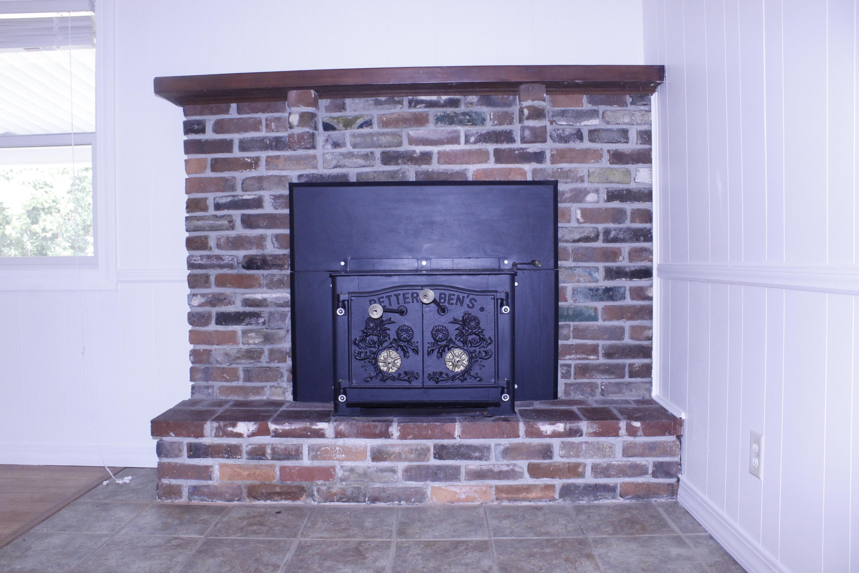 1054 South Peach Tree Avenue Property Photo 16