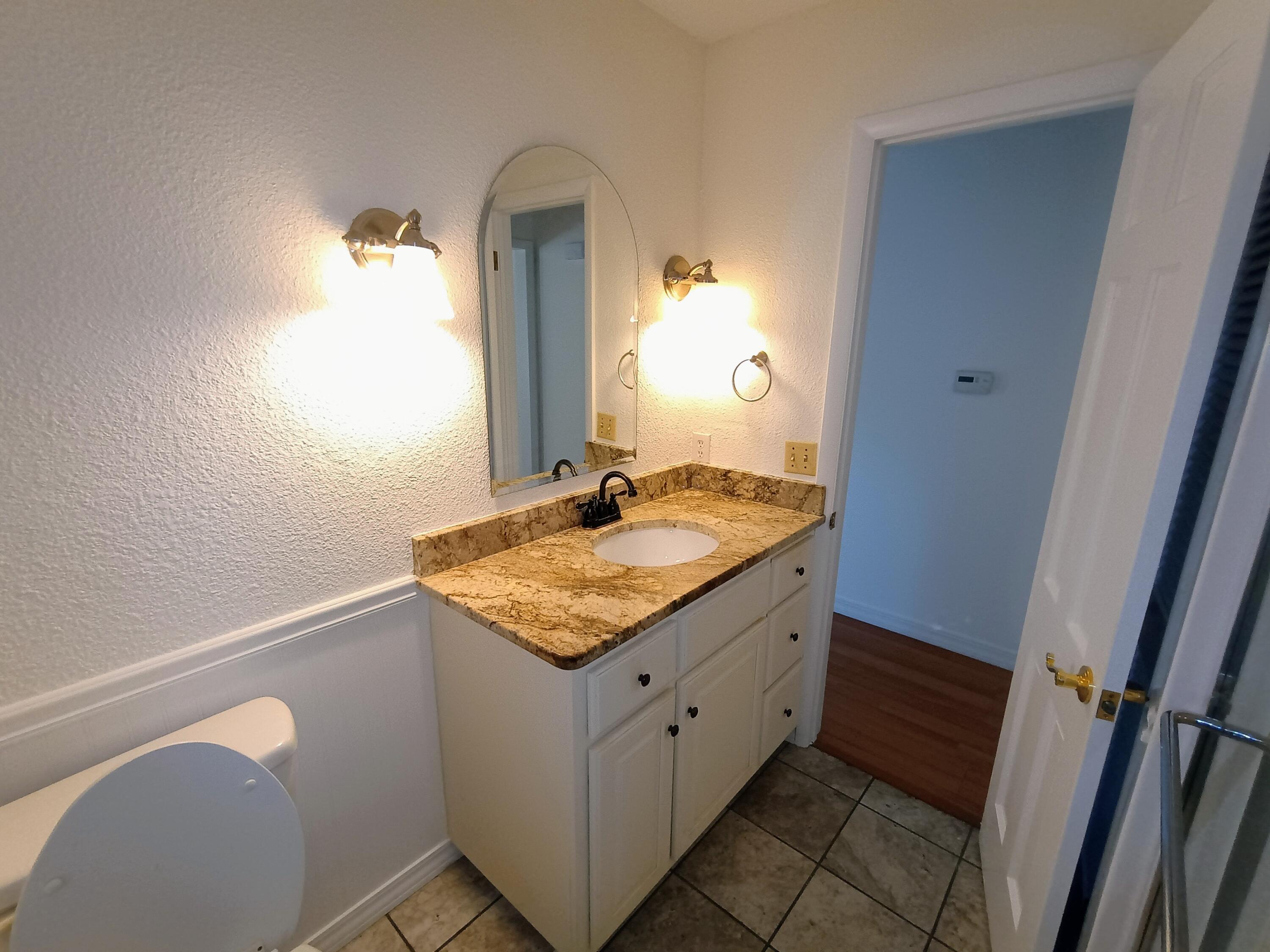 1054 South Peach Tree Avenue Property Photo 36