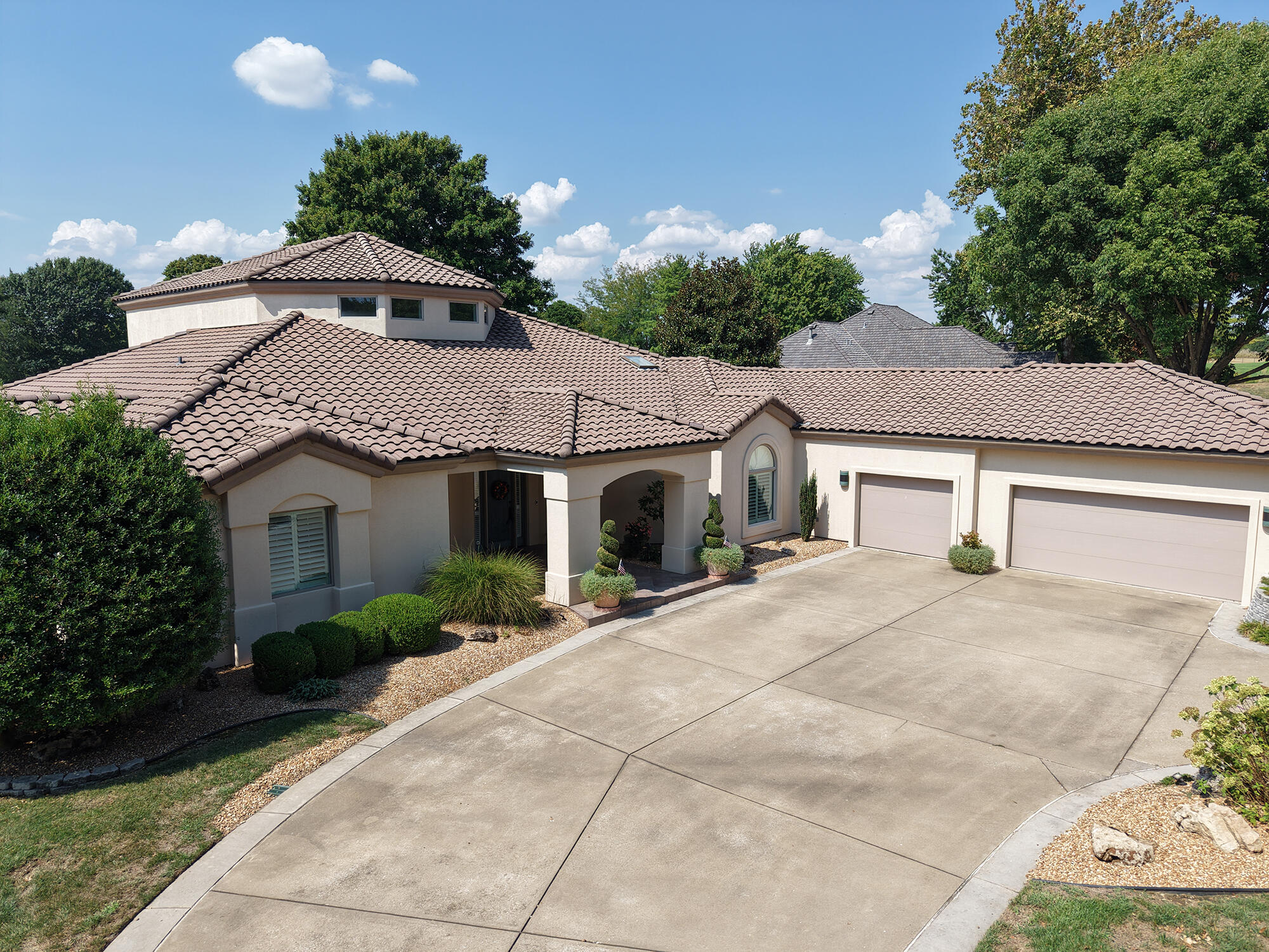 5181 South Stonehaven Drive Property Photo 1