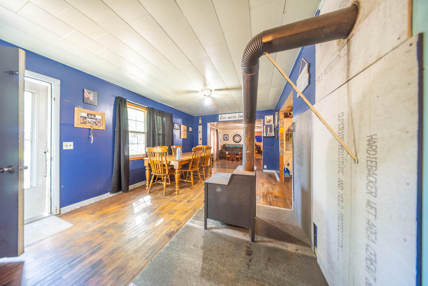 7777 Jayson Street Property Photo 14