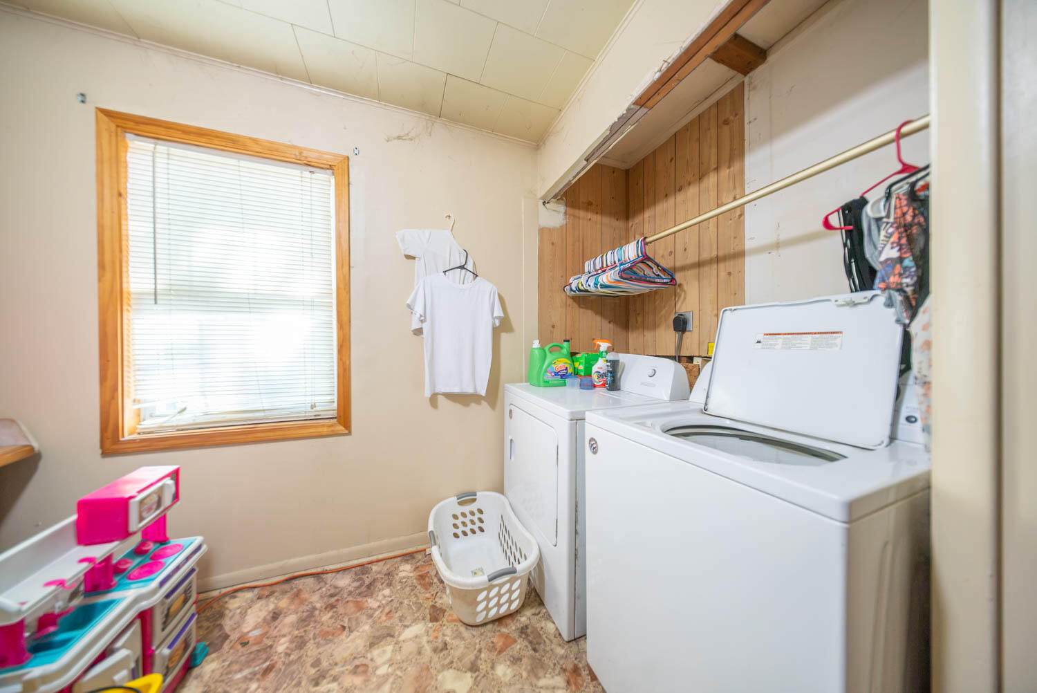 7777 Jayson Street Property Photo 16