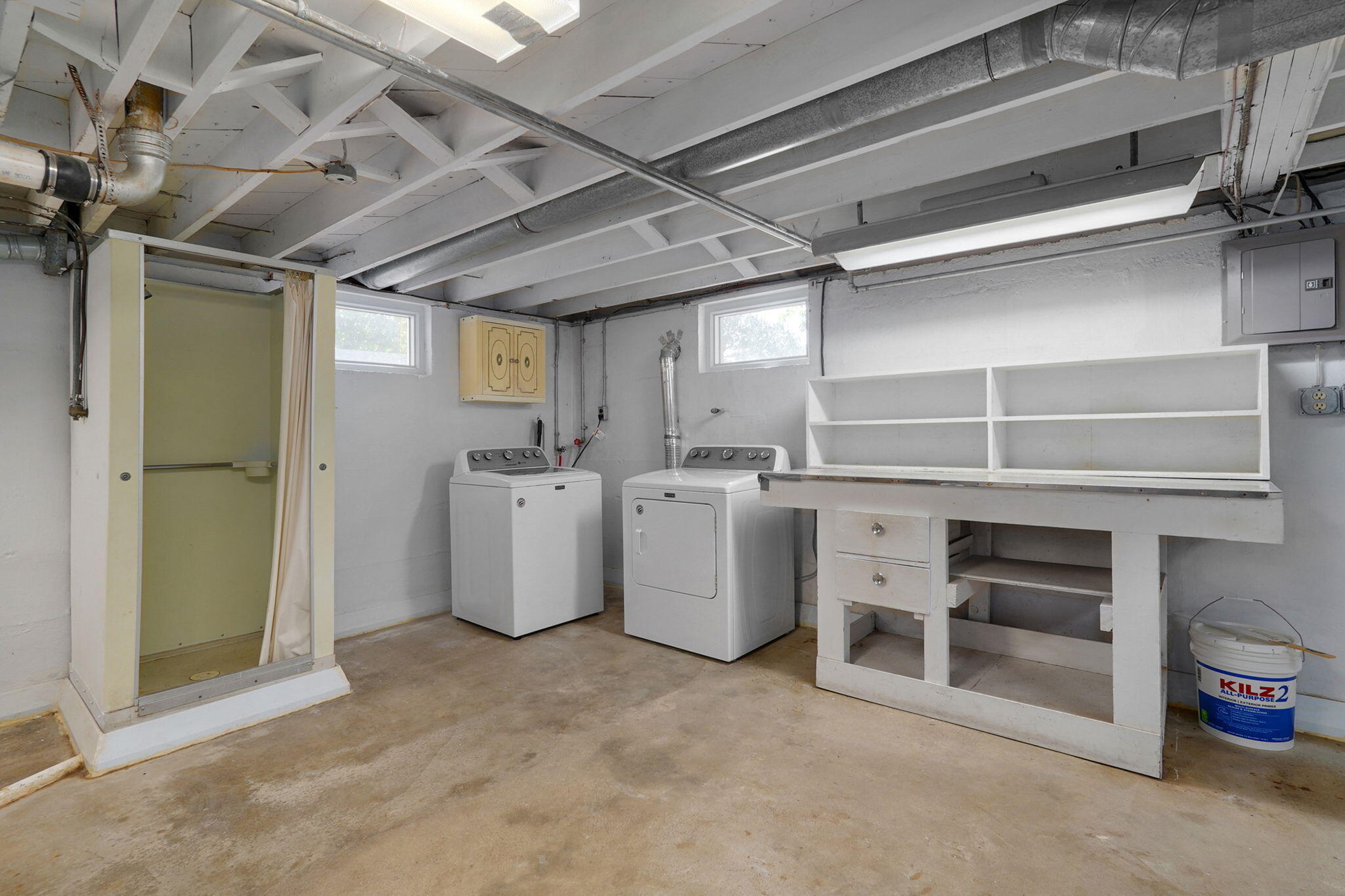 106 West Thurman Avenue Property Photo 21