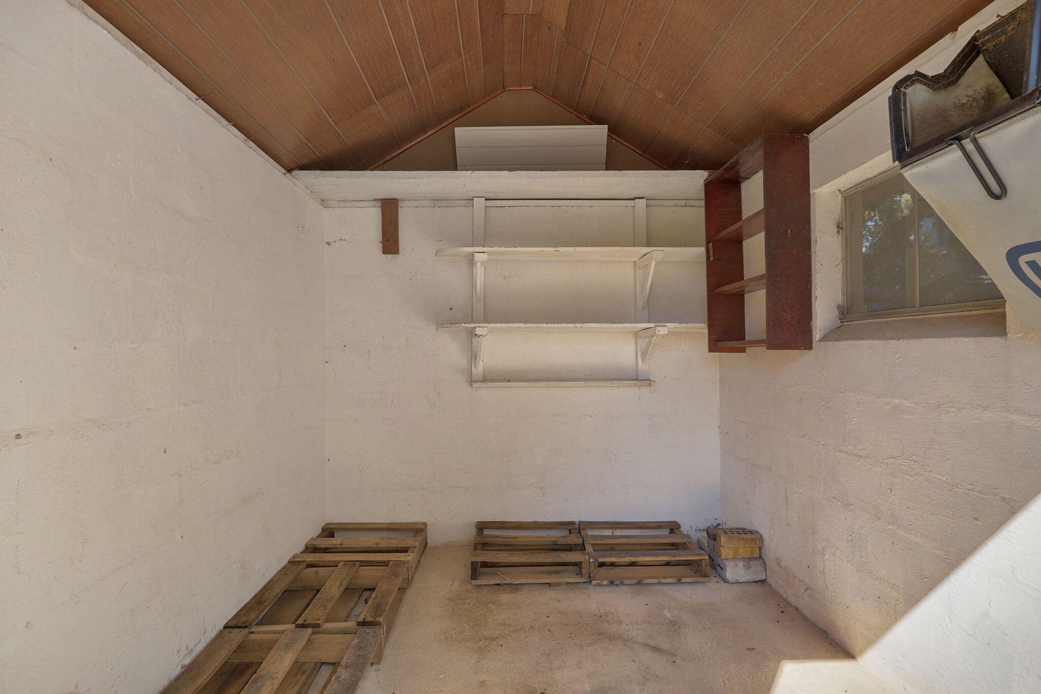 106 West Thurman Avenue Property Photo 31
