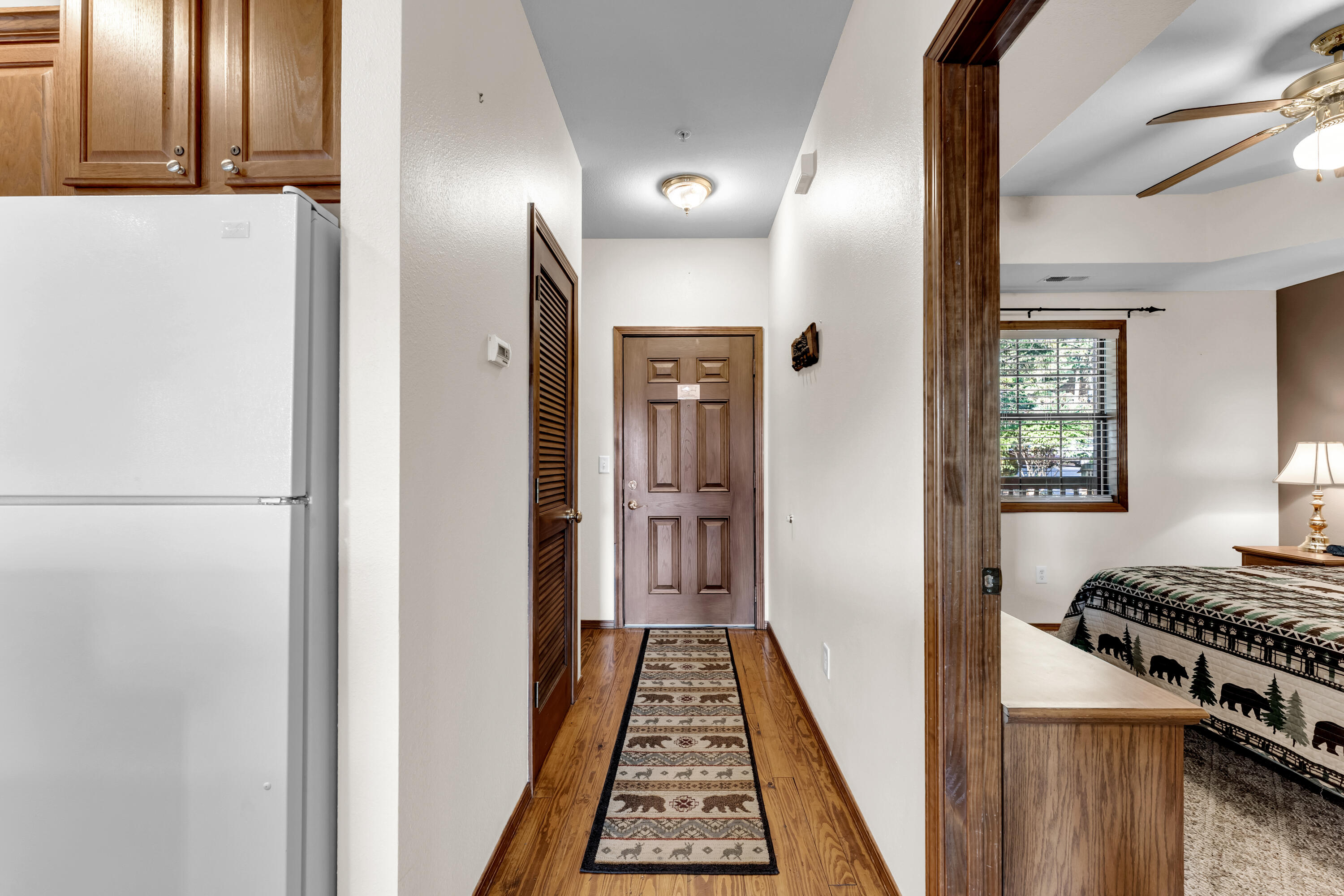 24 Village Trail 8 Property Photo 3